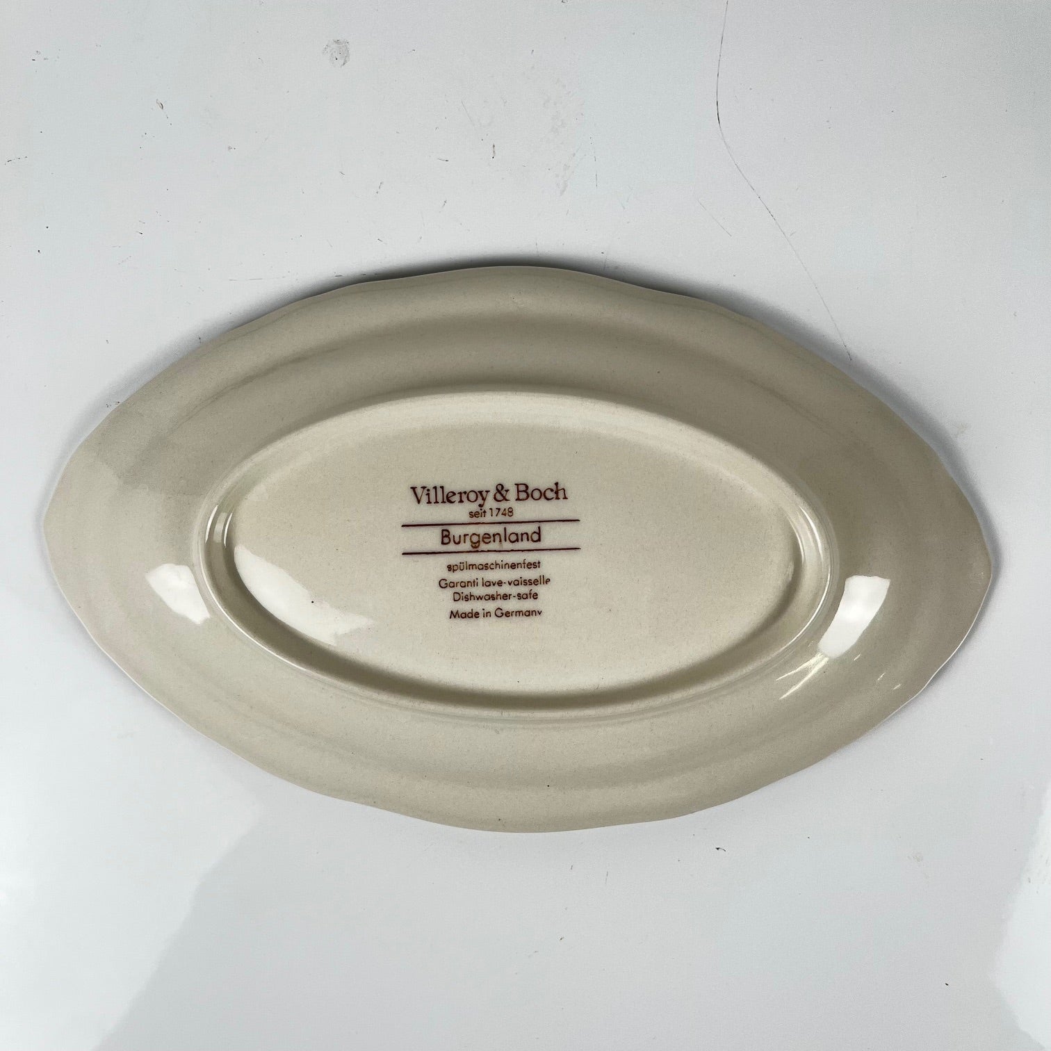 Small oval dish "Burgenland", Villeroy & Boch, red