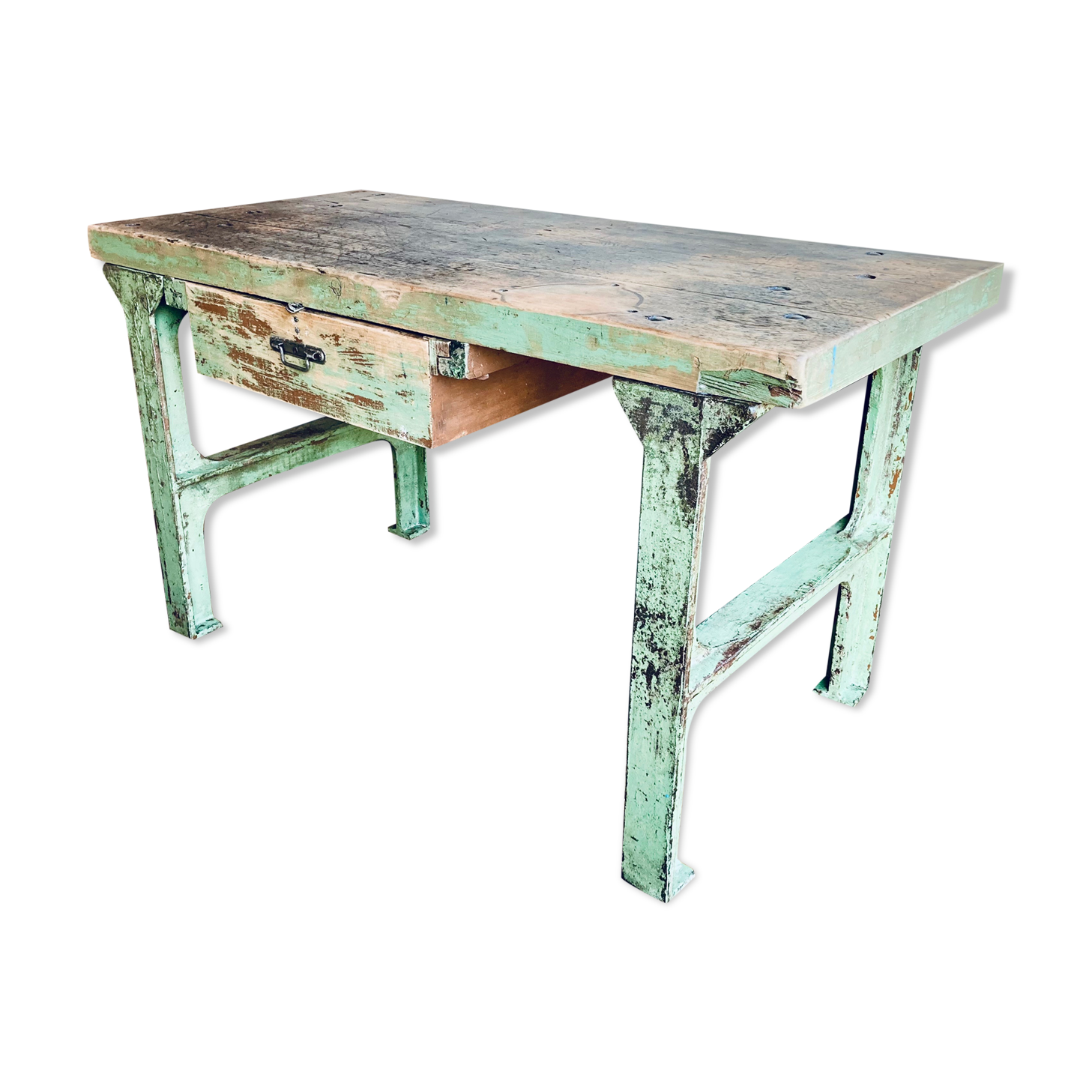 Workbench chocolate mint