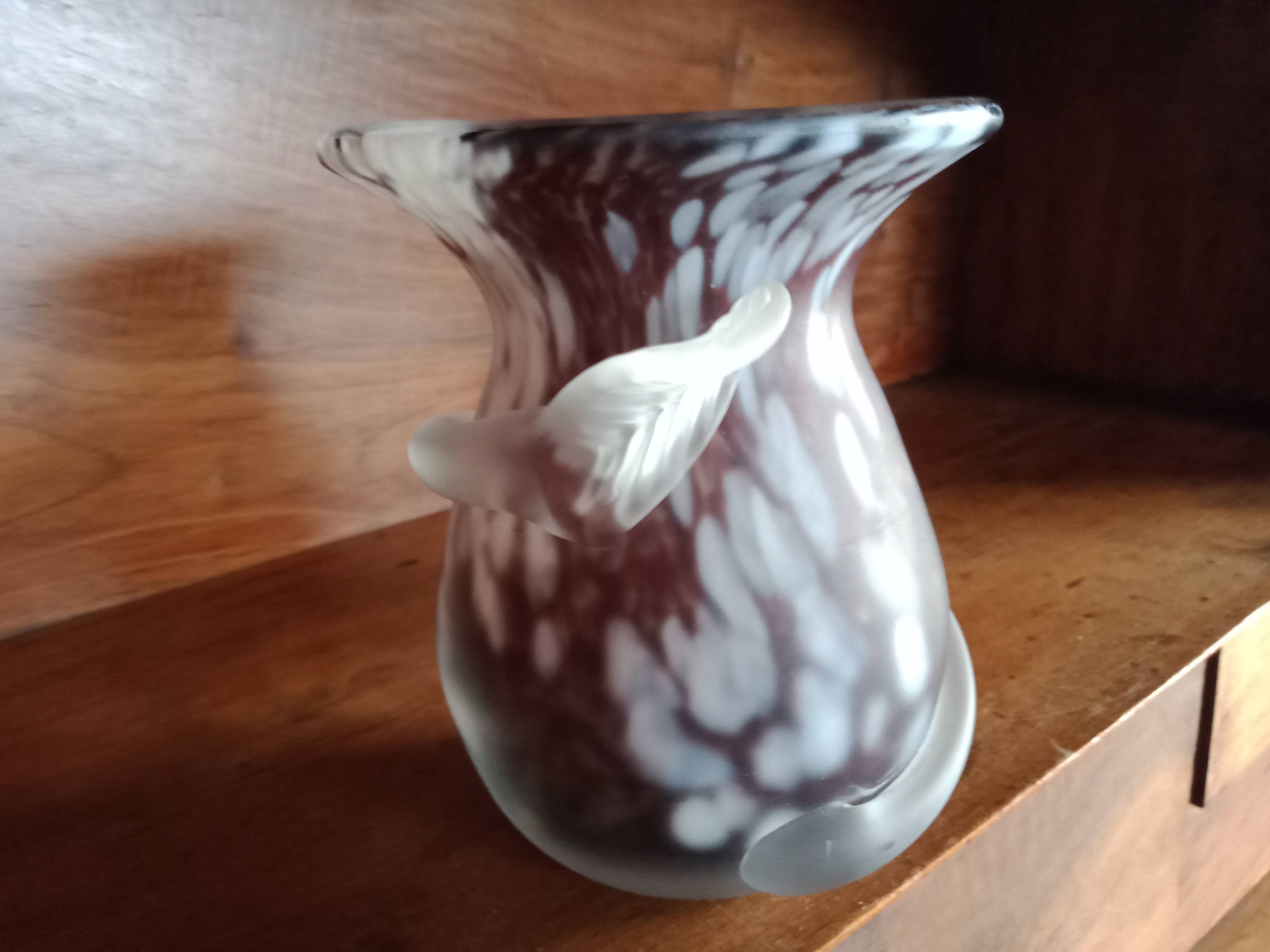 LAMARTINE - White speckled glass, colorless scroll chocolate