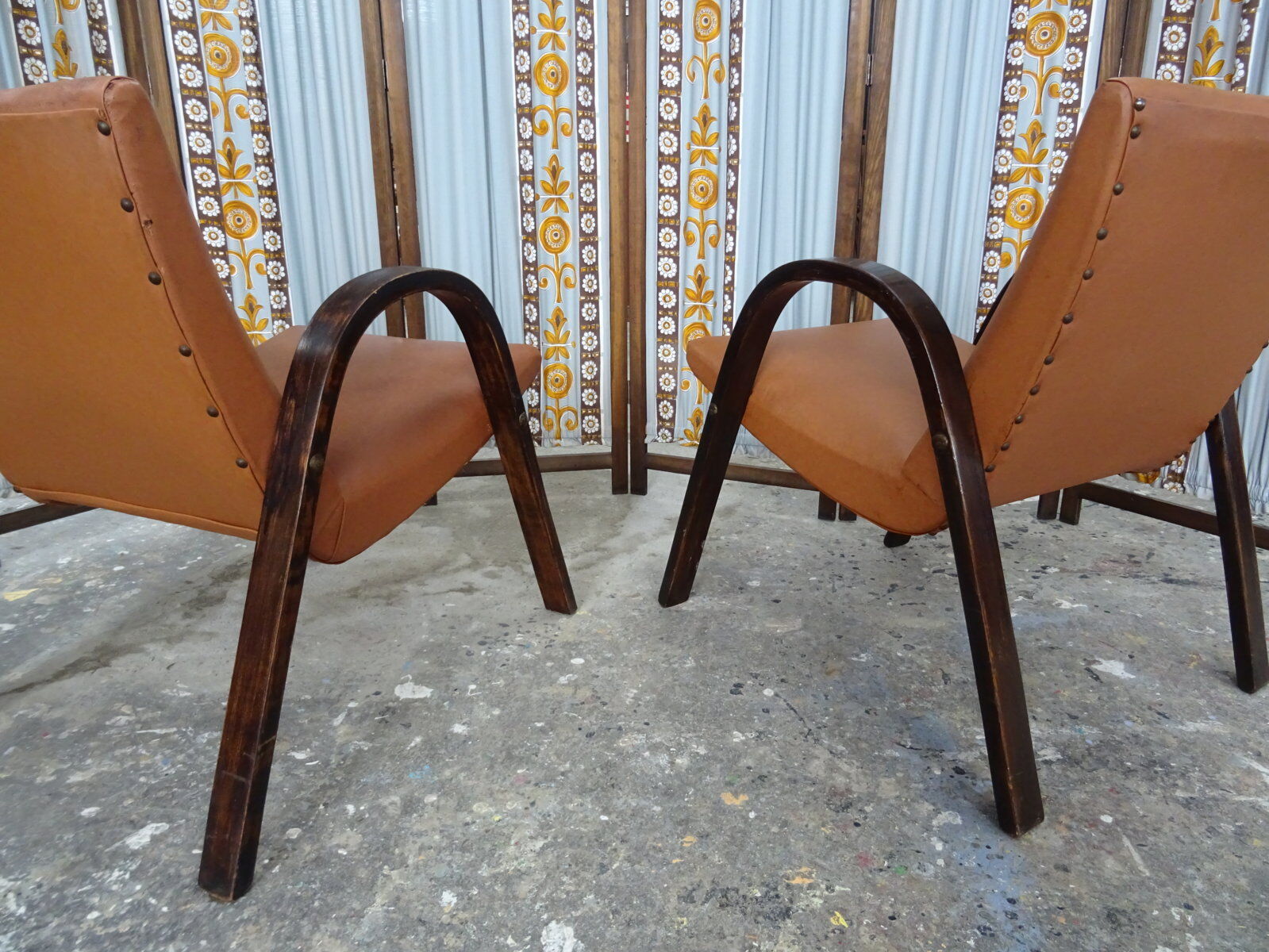 Pair of bow wood Steiner chairs