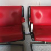 Paire de fauteuil en cuir de Raphael Raffel des années 70