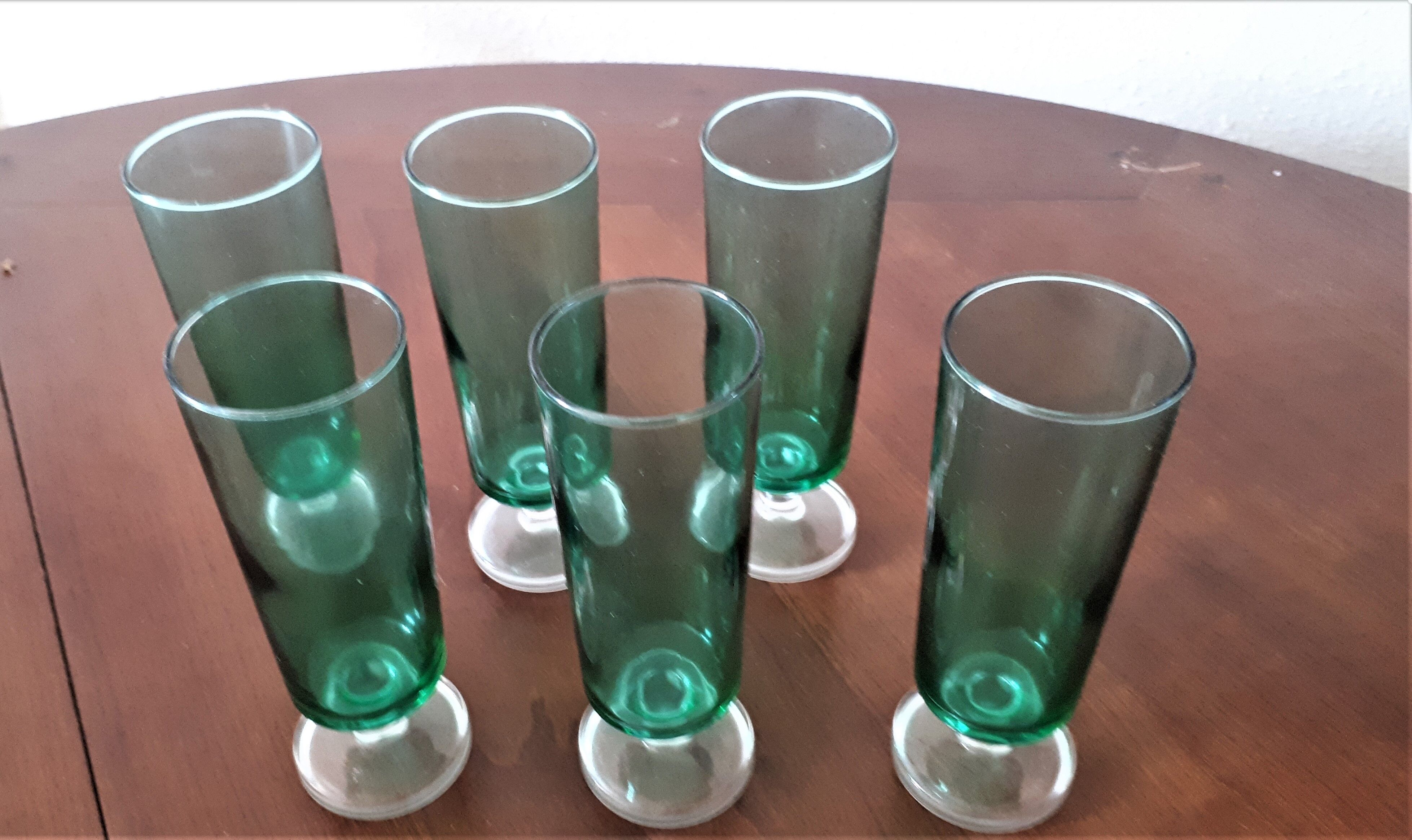 Set of 6 vintage champagne flutes luminarc