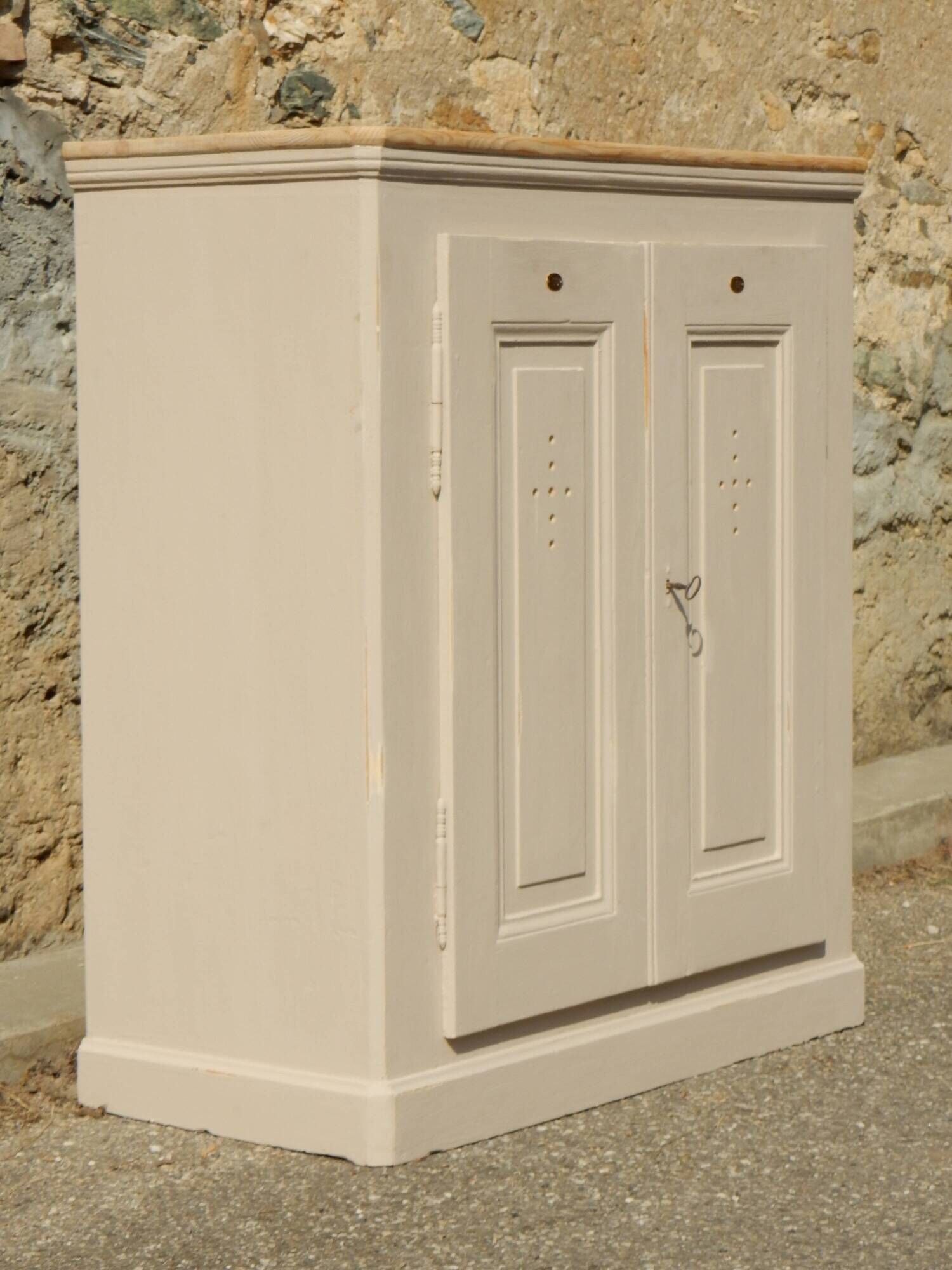 Antique workshop furniture - Patinated Parisian sideboard - Tradesman's furniture