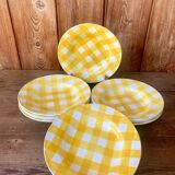 Set of 8 old Digoin Sarreguemines plates, yellow Scottish model