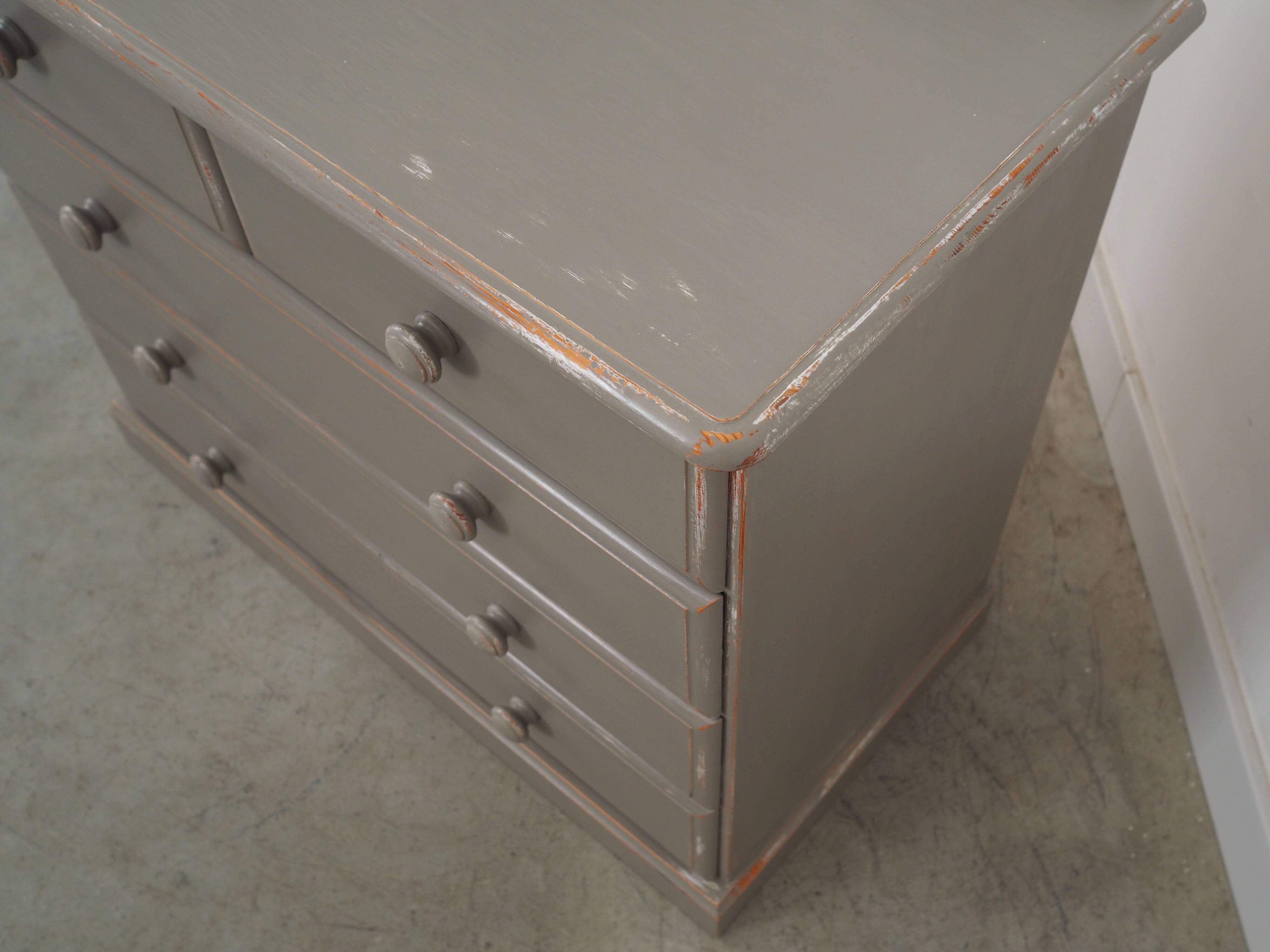 Commode en pin, design danois, années 1960, production : Danemark