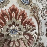 Salon de style Louis XV comprenant une paire de fauteuils et trois chaises