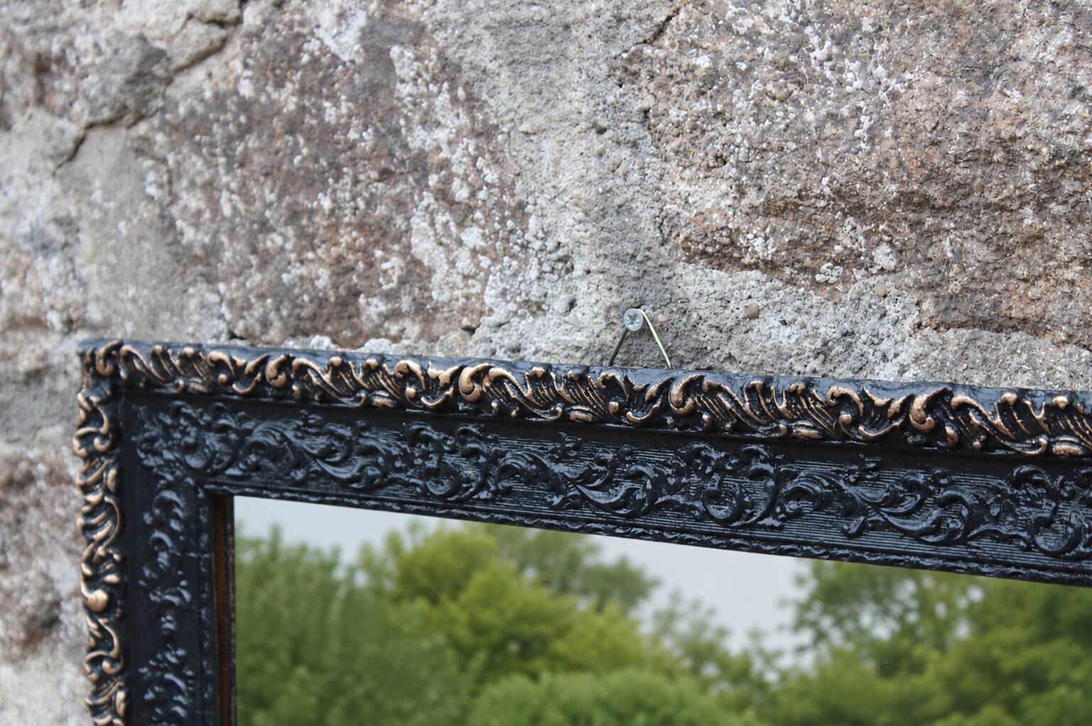 Vintage wooden and stucco mirror in patinated midnight blue with gold – baroque style – 51 ×