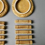 12 knife rests and 2 bottle coasters in earthenware