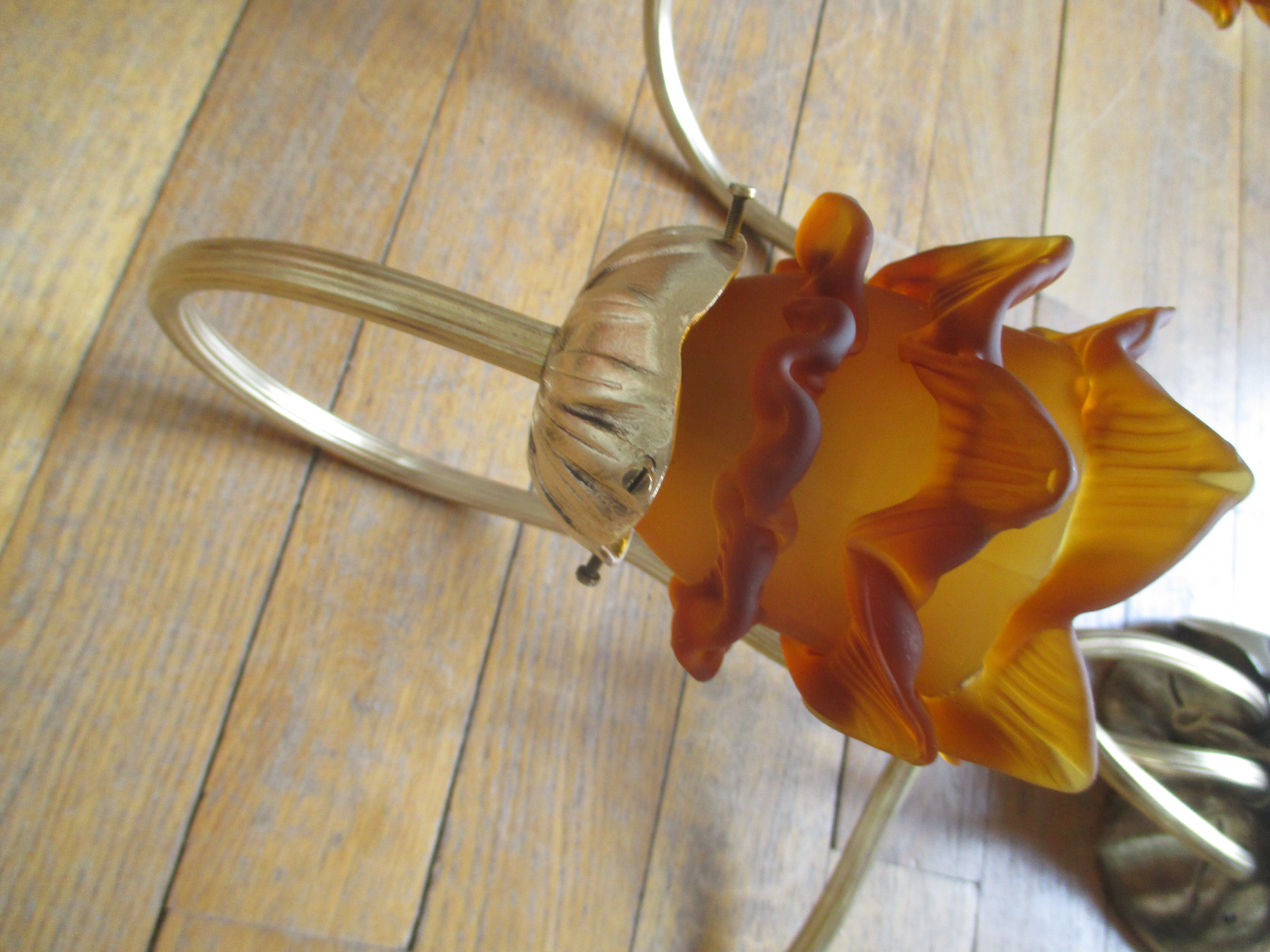 2 brass appliques leaves flowers tulip glass paste
