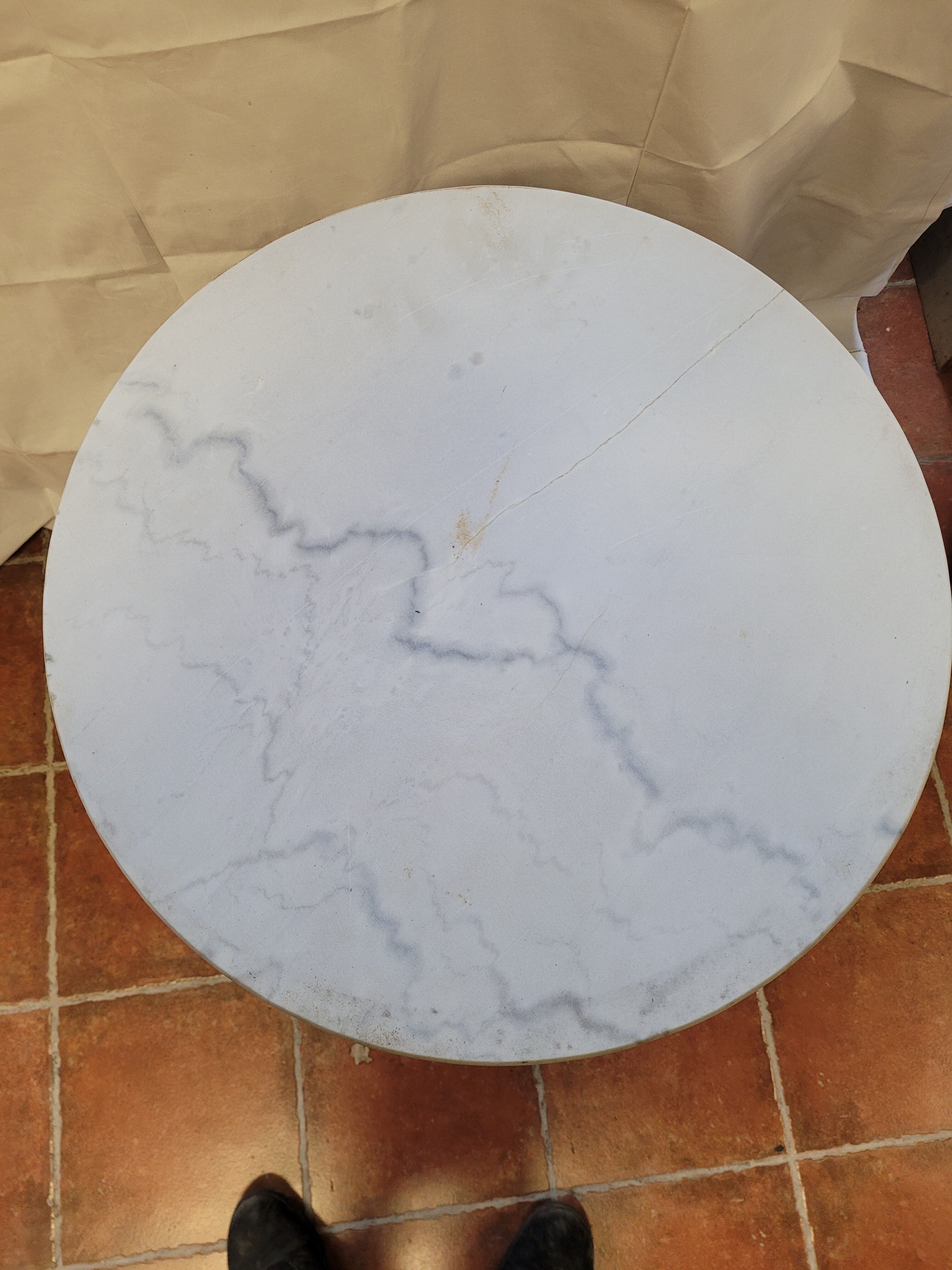 Gueridon bistro base cast iron marble top
