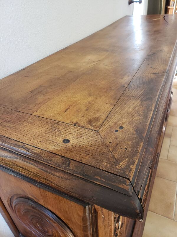 Bahut breton époque XVIII ème siecle