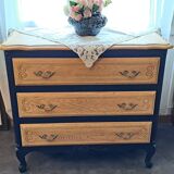 Commode de style Louis XV relookée