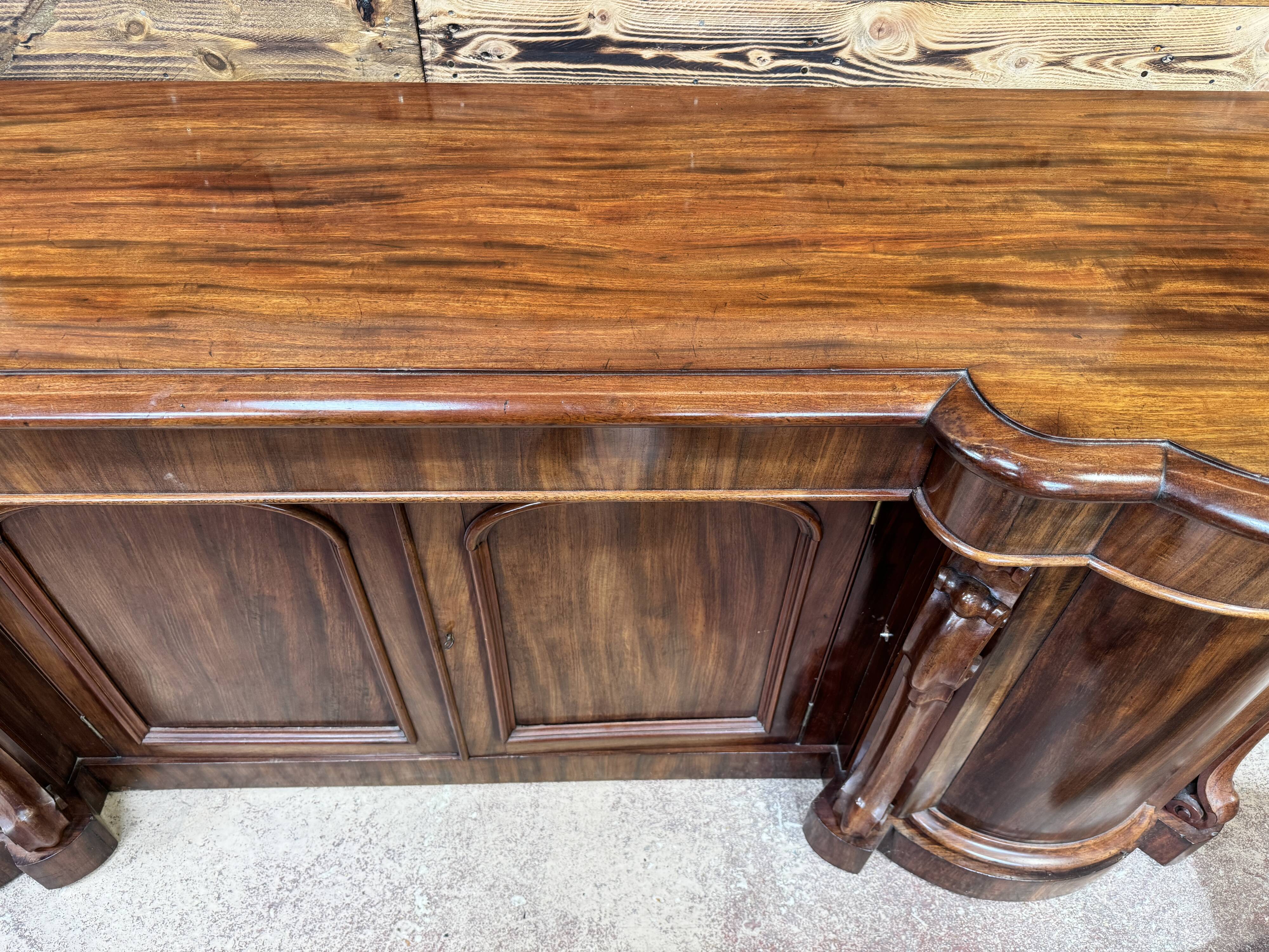 English enfilade in mahogany
