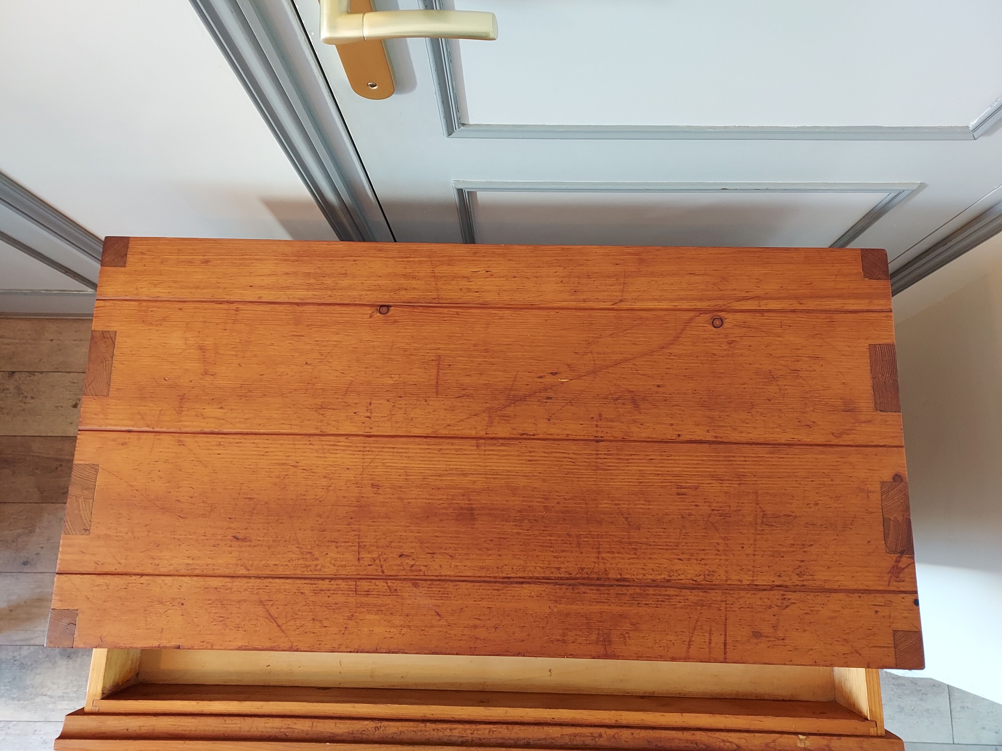 Pine desk by Maison regain