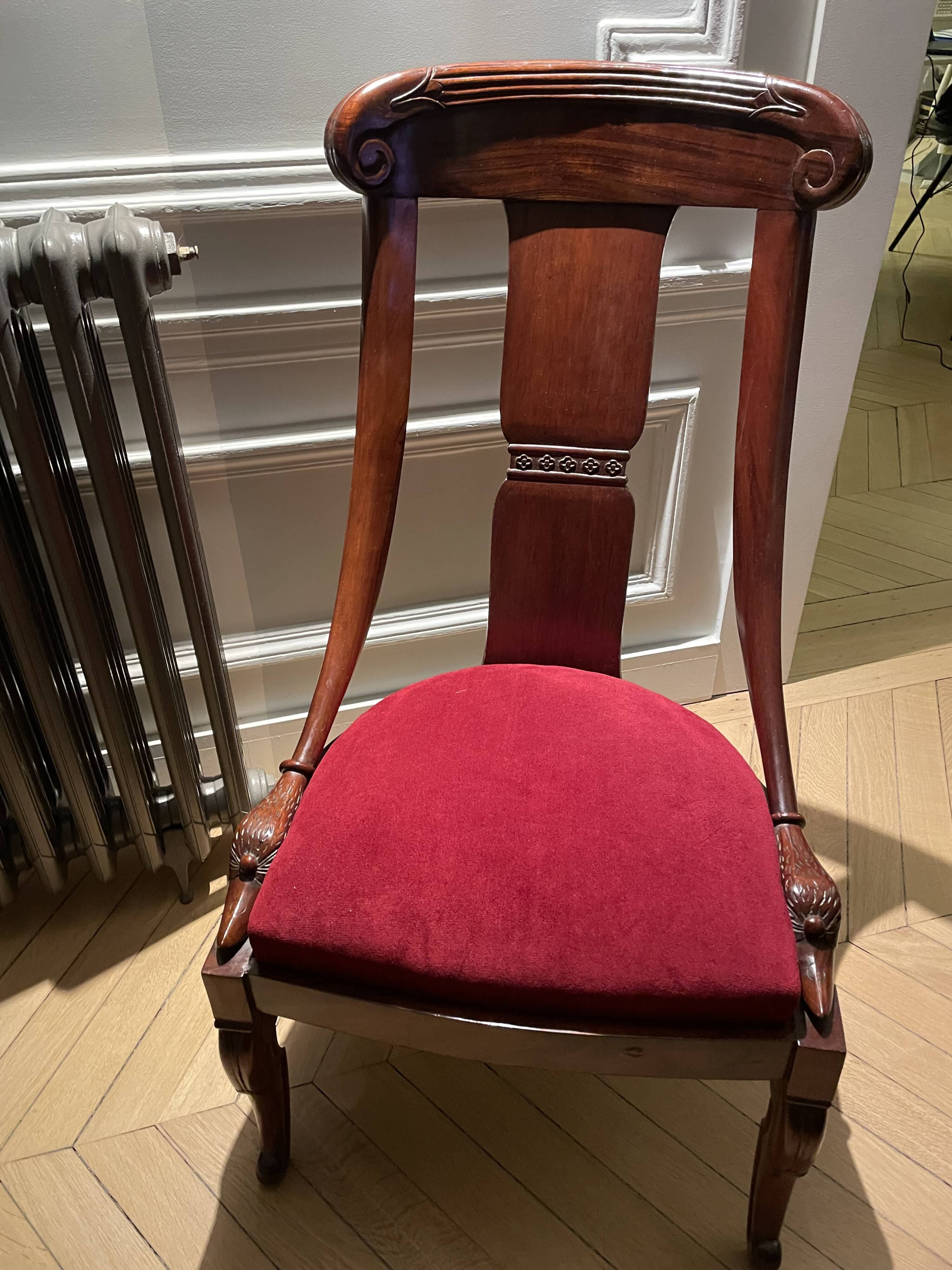 Chair Empire Gondola Majour Excellent Condition