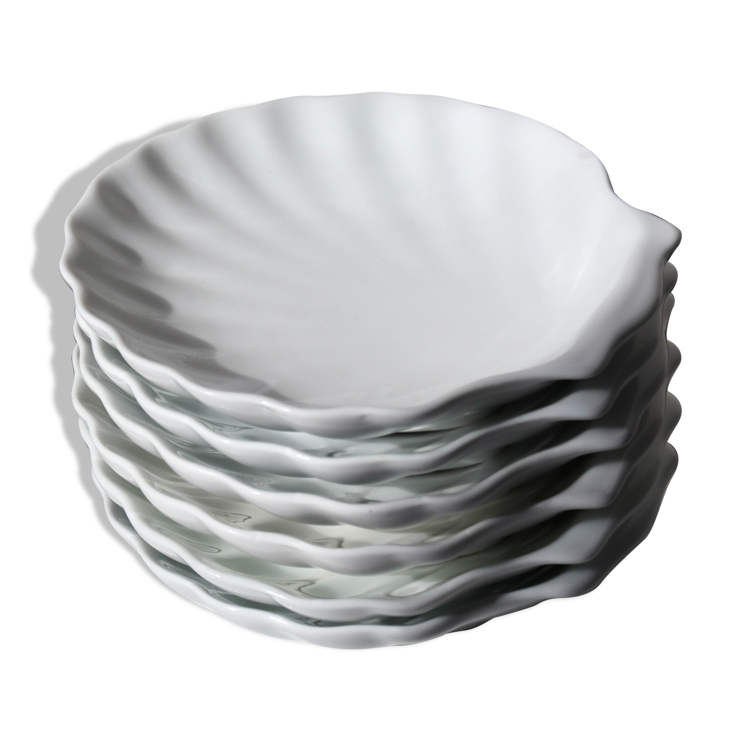 White shell cup