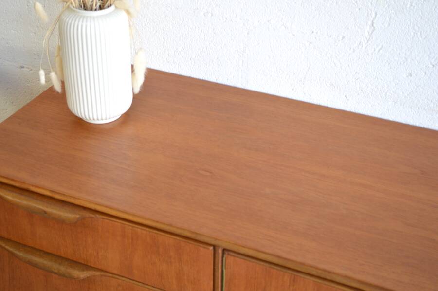 Scottish enfilade by McIntosh 152 cm