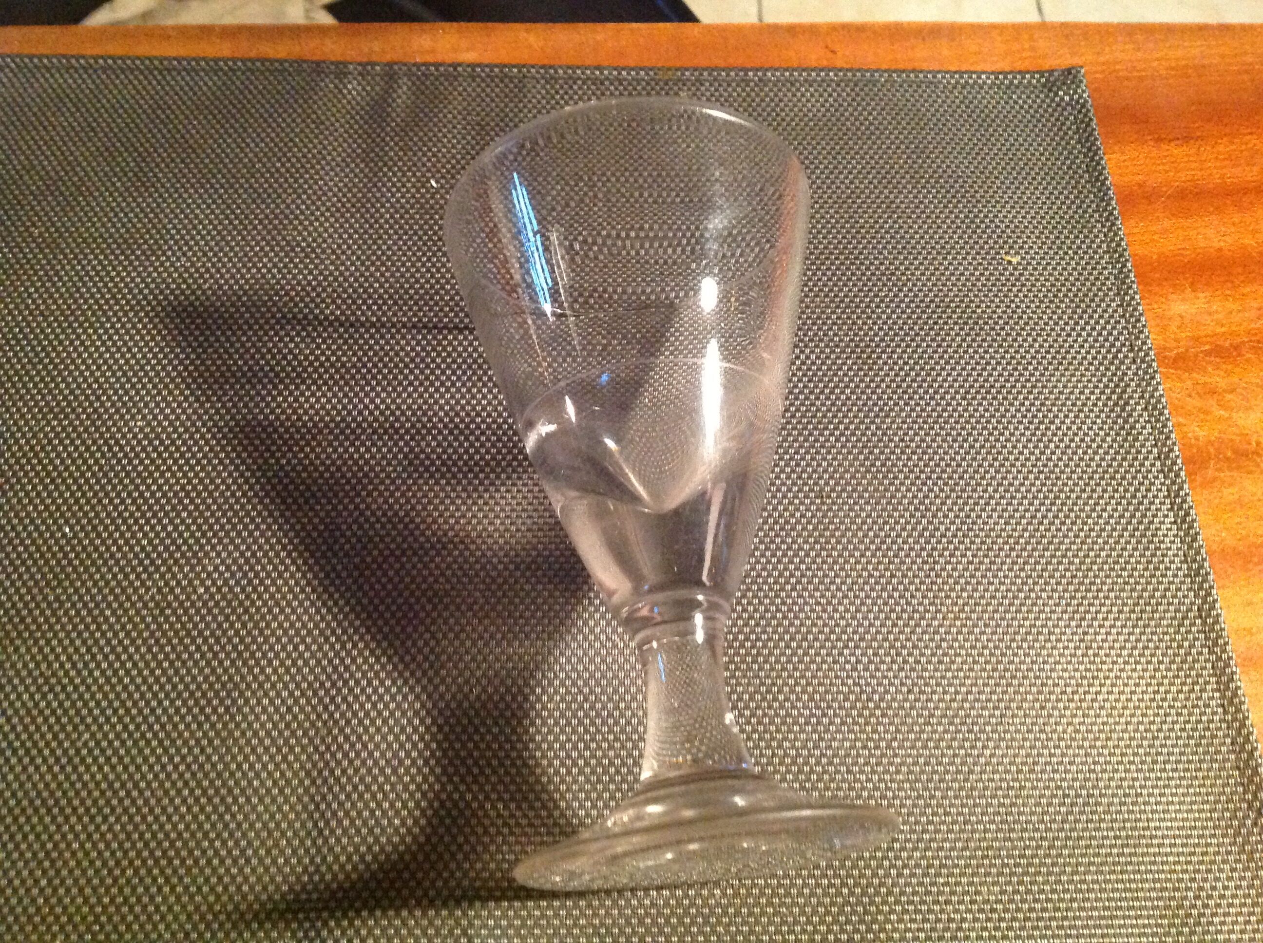 Absinthe glass