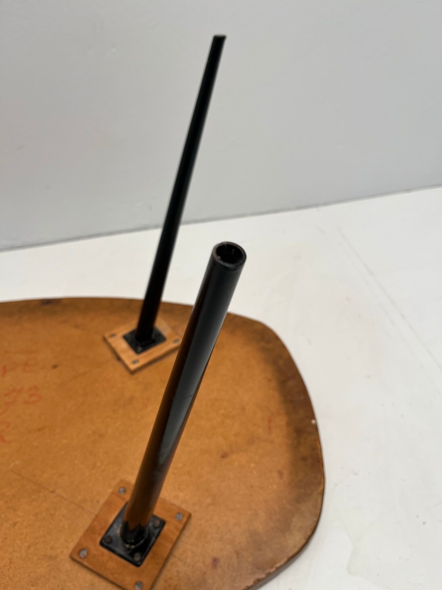 Oval coffee table imitation Galé 70s