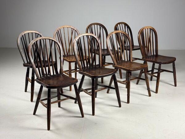 Ensemble de 8 chaises Windsor anglaises