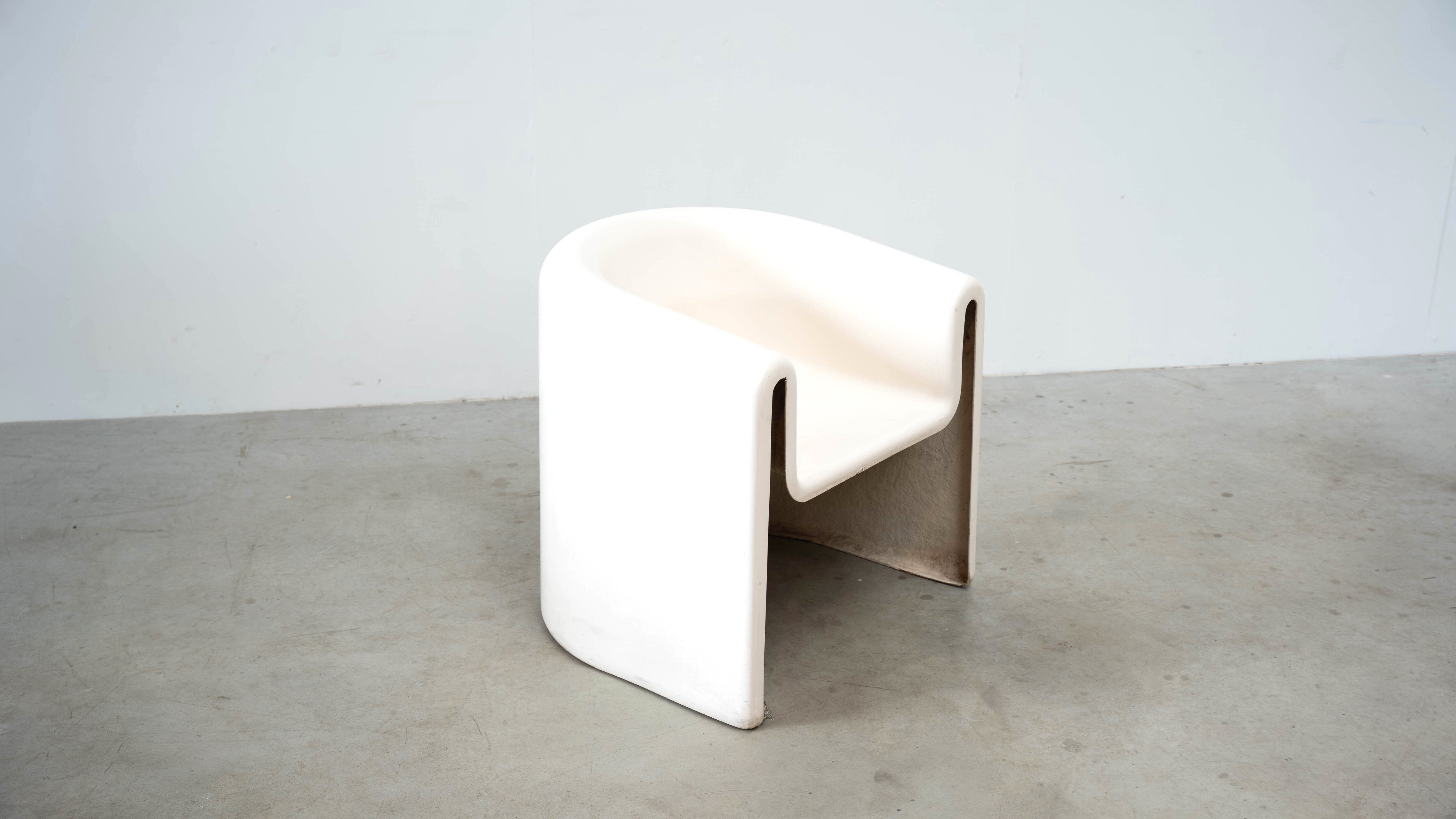 Melaina chair designed by Rodolfo Bonetto for Driade