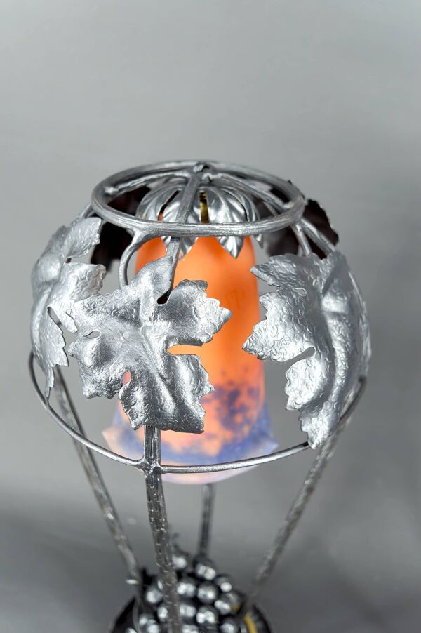 Paire de Lampes Fer Forgé, Thème de la Vigne, Müller Frères, Art Déco, 1925