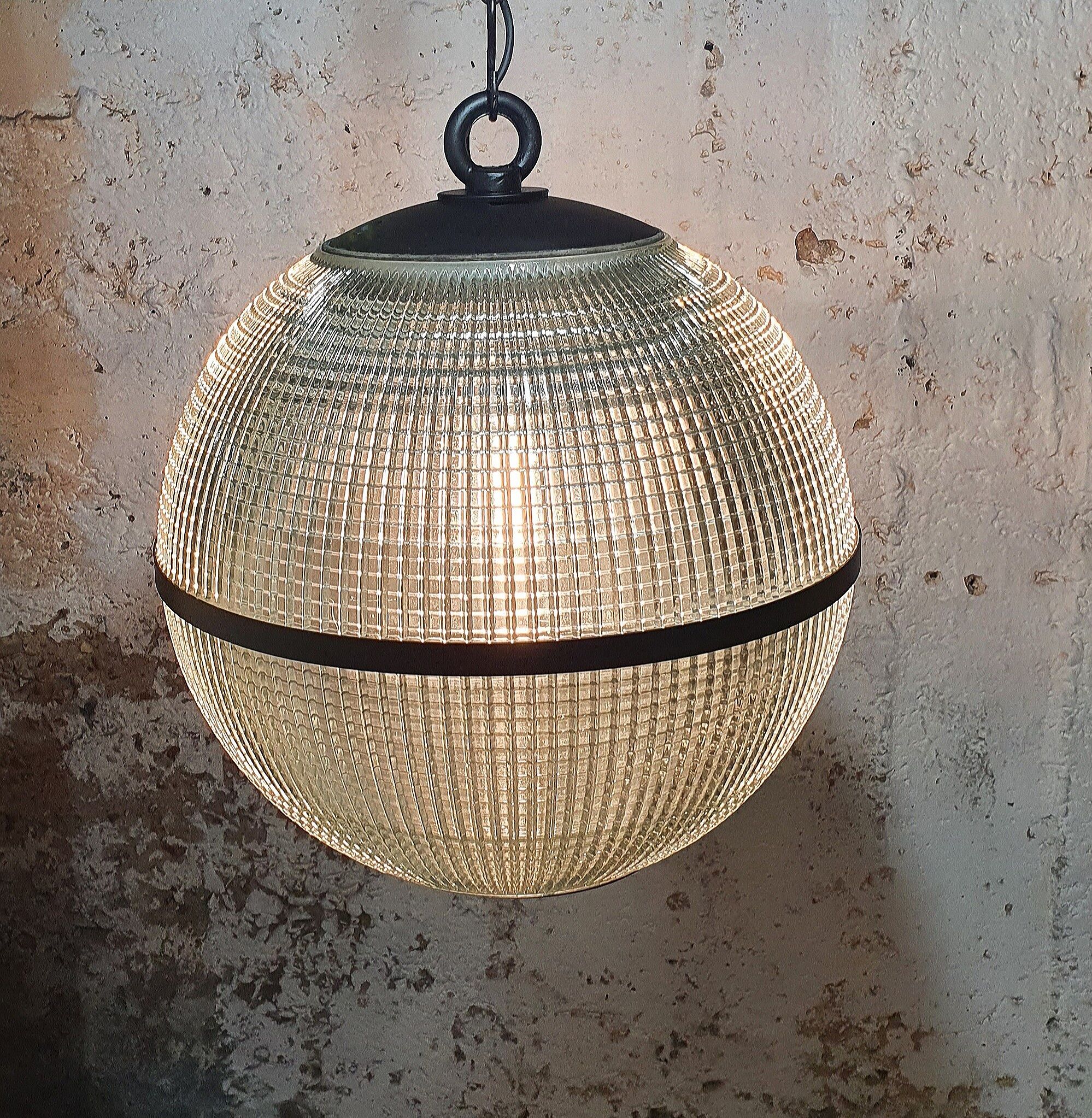 Black Holophane ball suspension