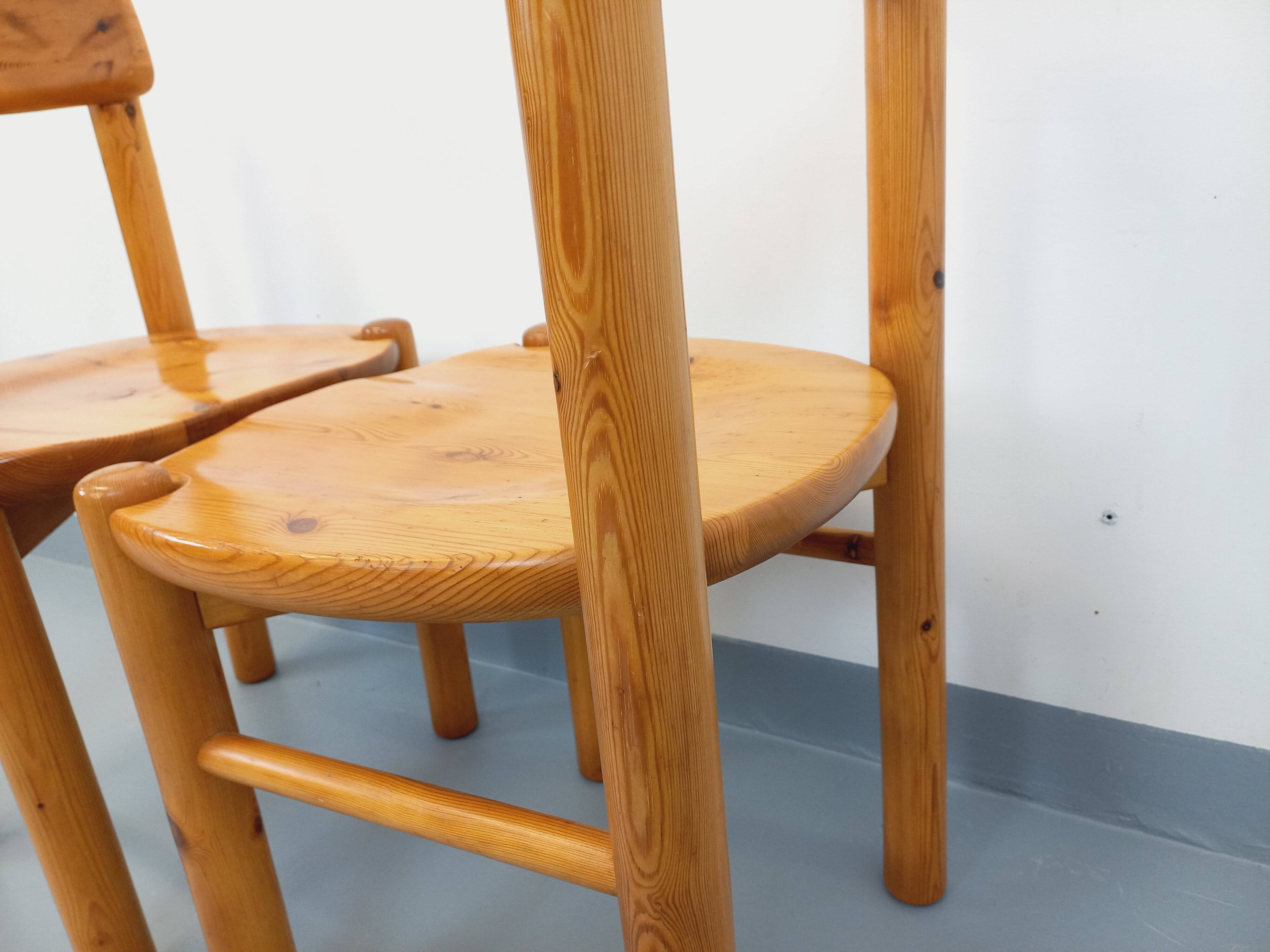 Set of 2 vintage Scandinavian chairs by Rainer Daumiller in pine from the 1960s.