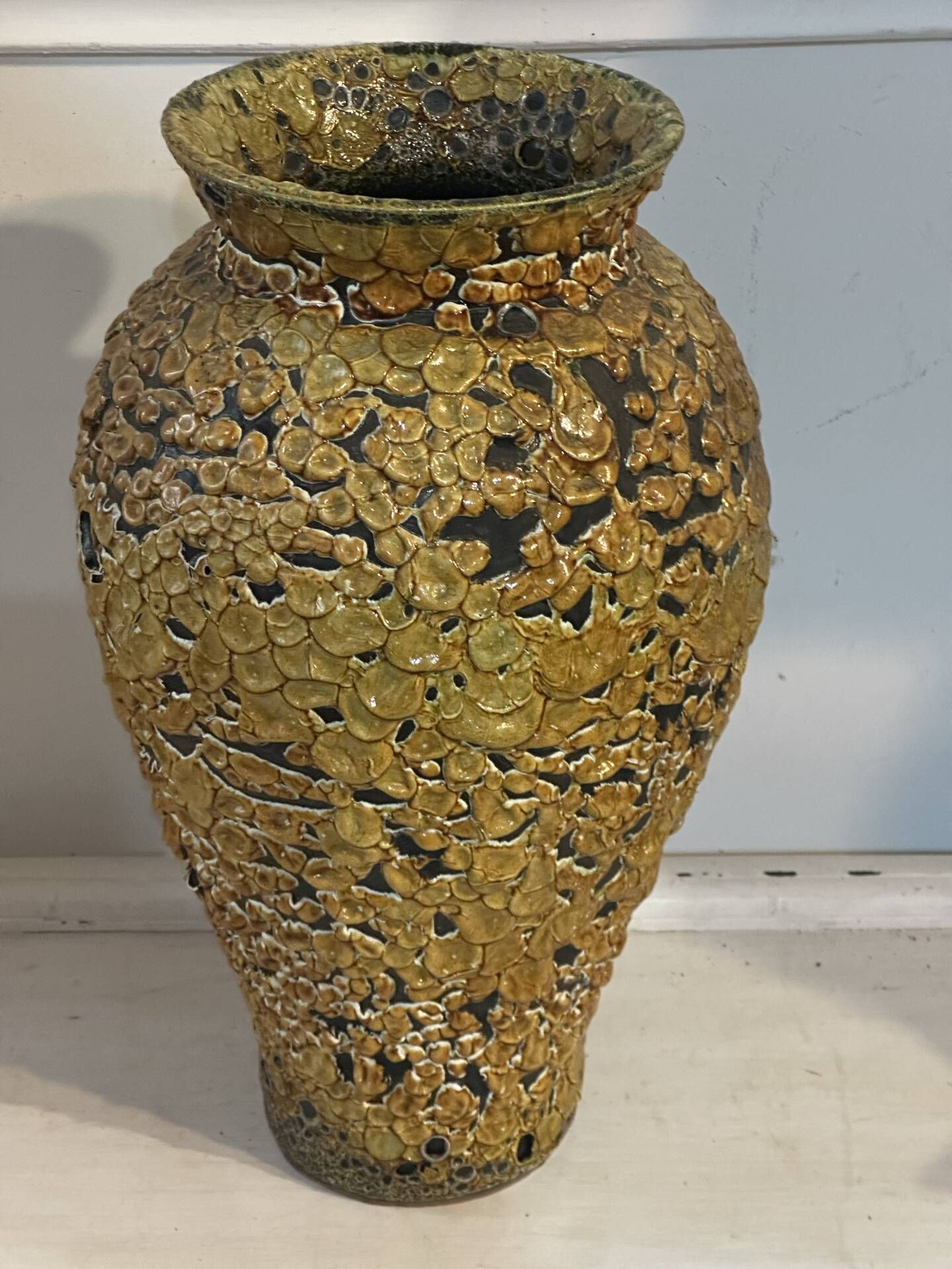 Large textured ceramic vase – 1960s/70s – H 40 cm