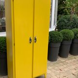 Yellow Parisian wardrobe