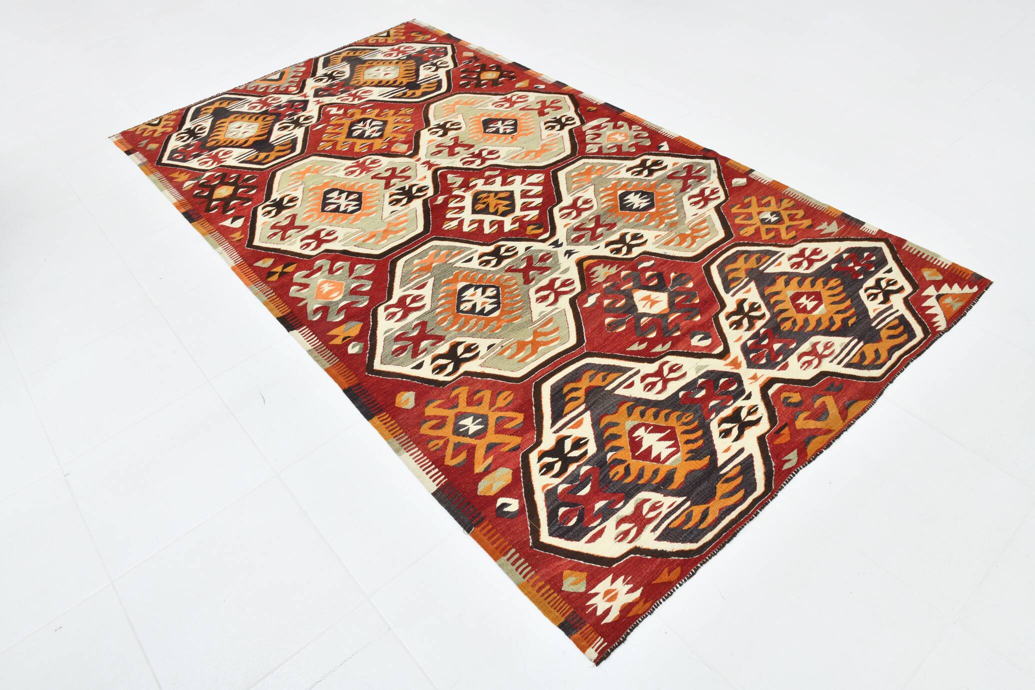 5x9 Faded Red Bohemian Kilim Rug, Wool Handknotted Rug, 148x259