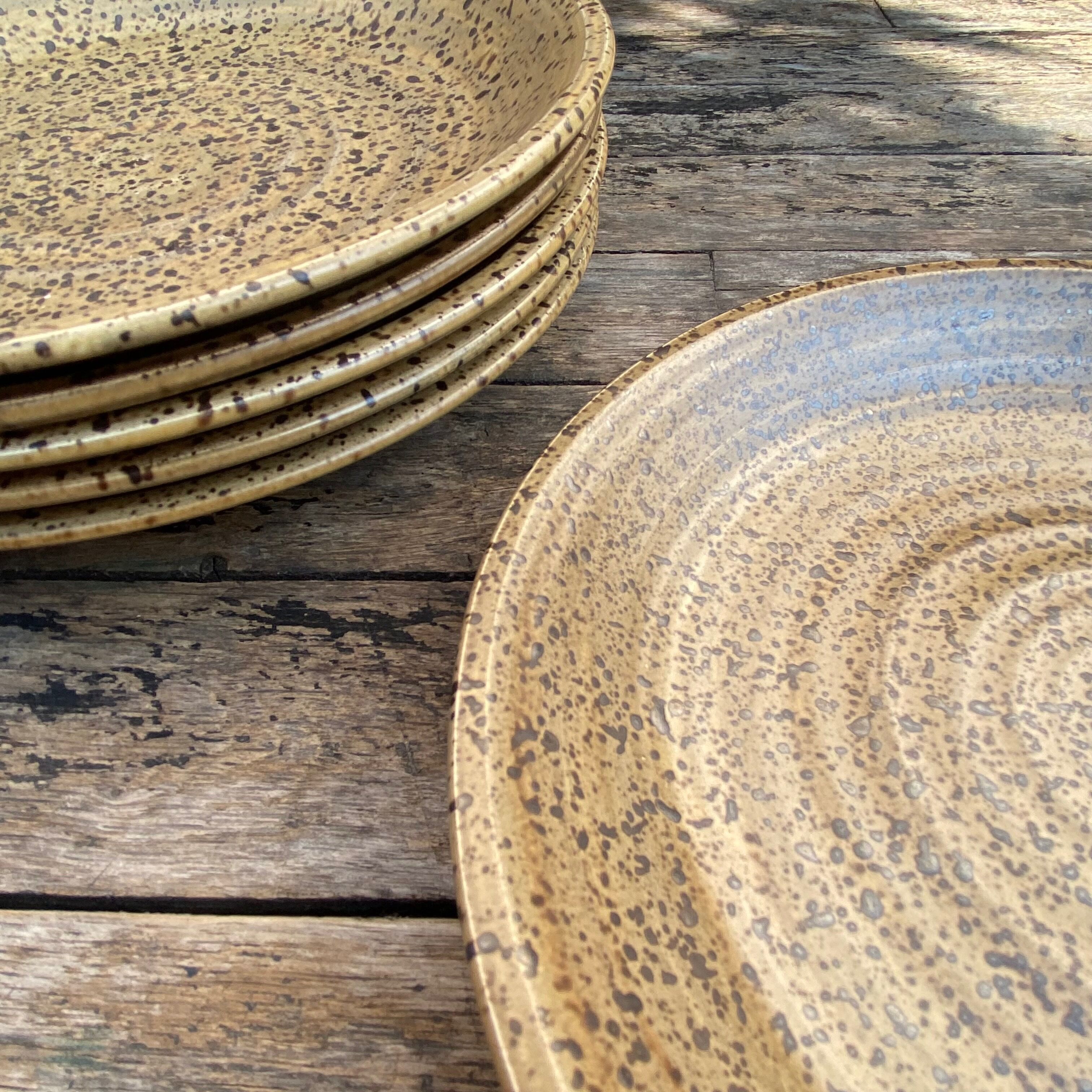6 assiettes -Grès de l'Abbaye-Années 70