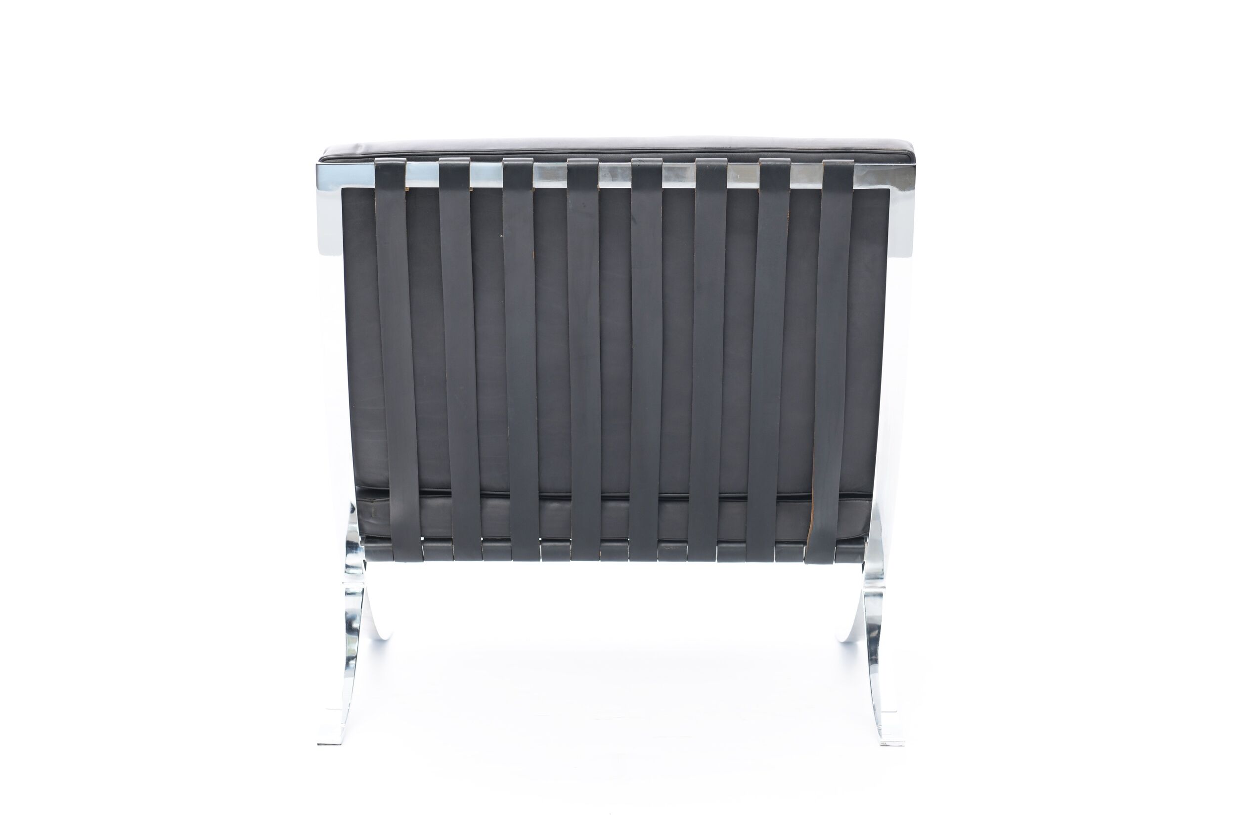 Barcelona chair by Mies van der Rohe, Knoll Studio