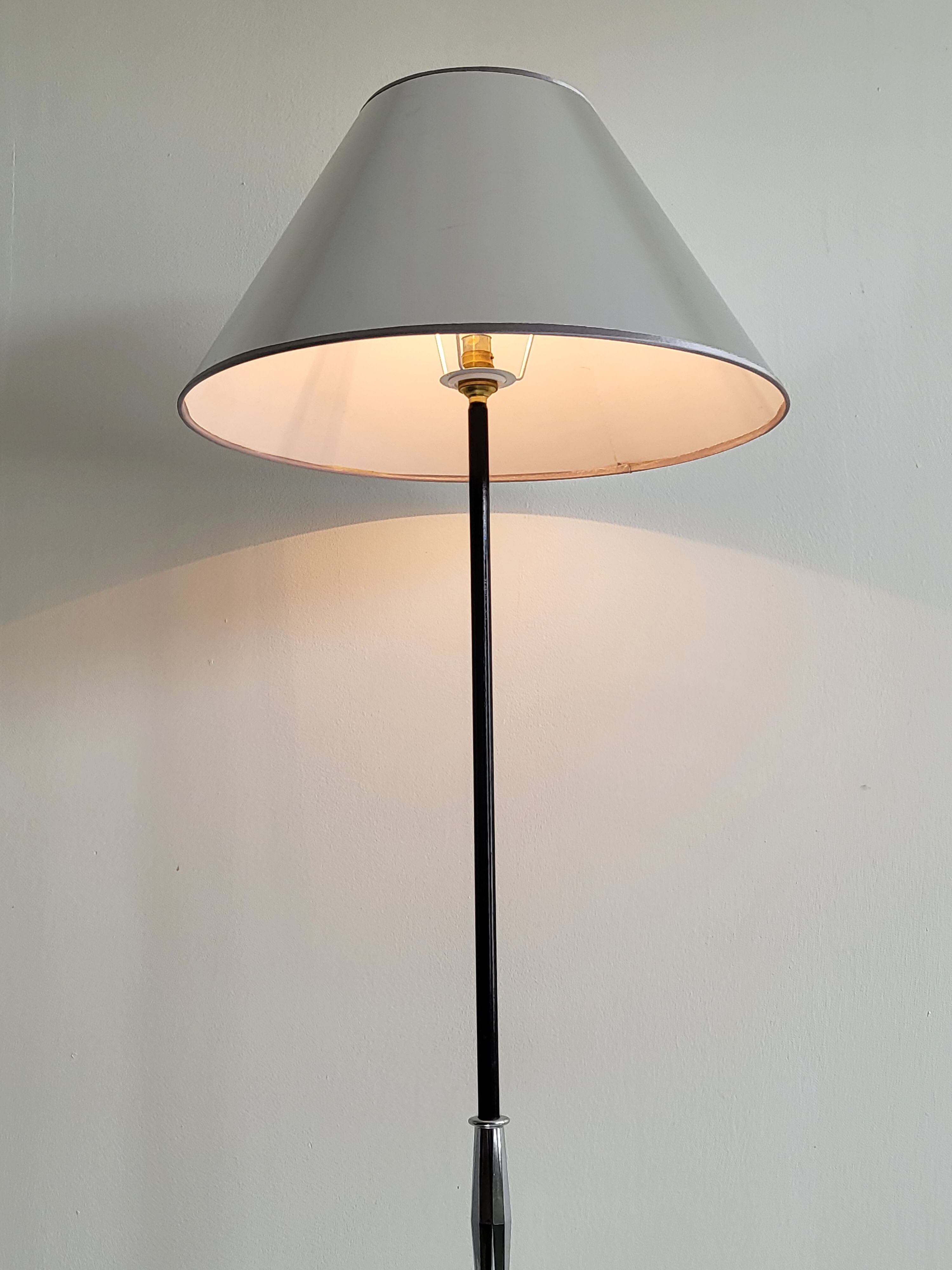 Vintage floor lamp 1960