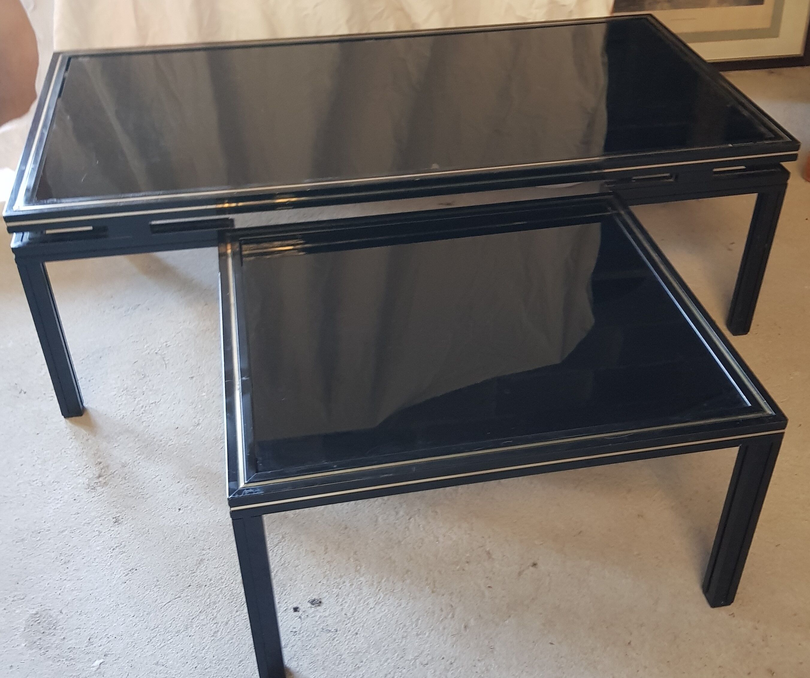 Coffee tables of trundle living room Pierre Vandel