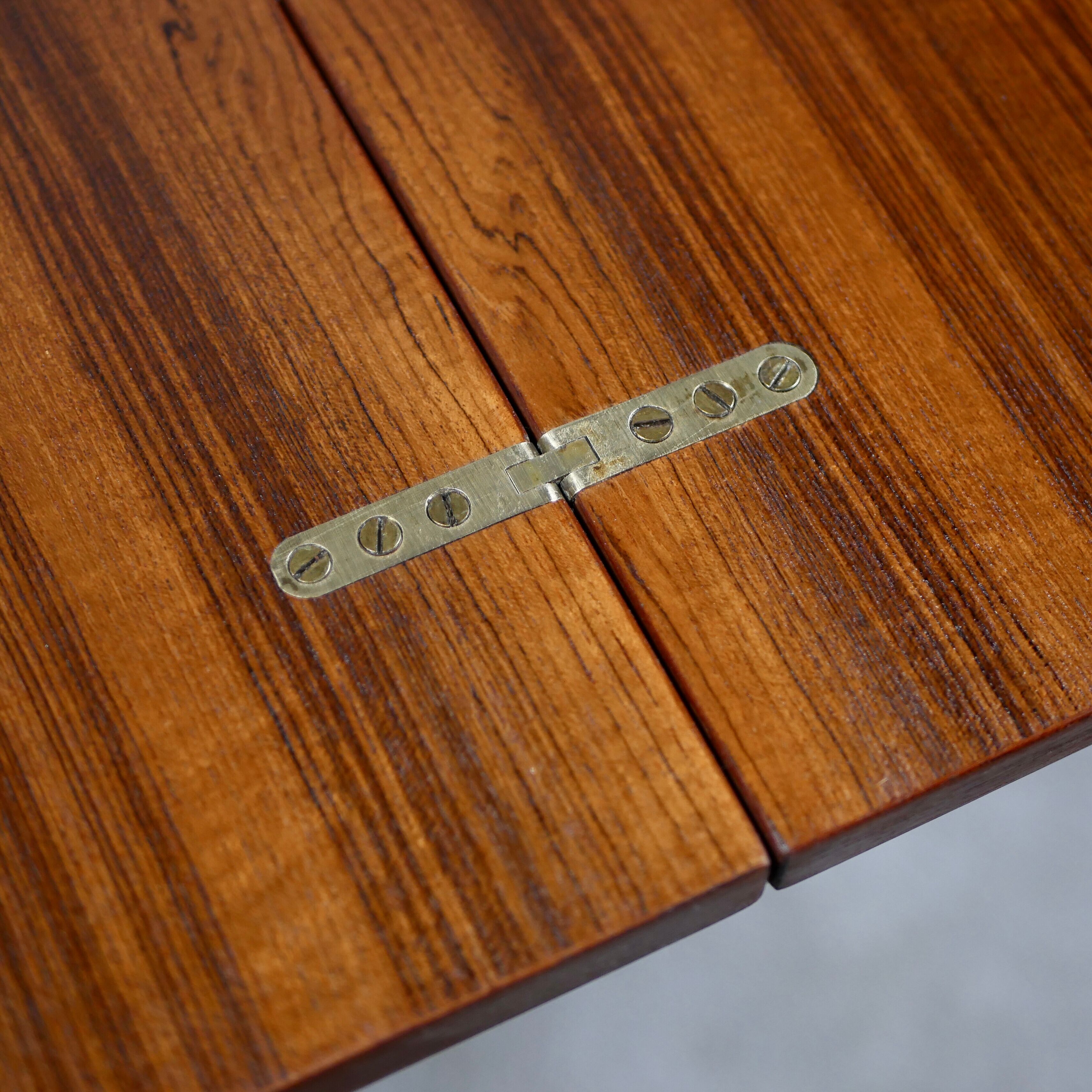 Teak system table