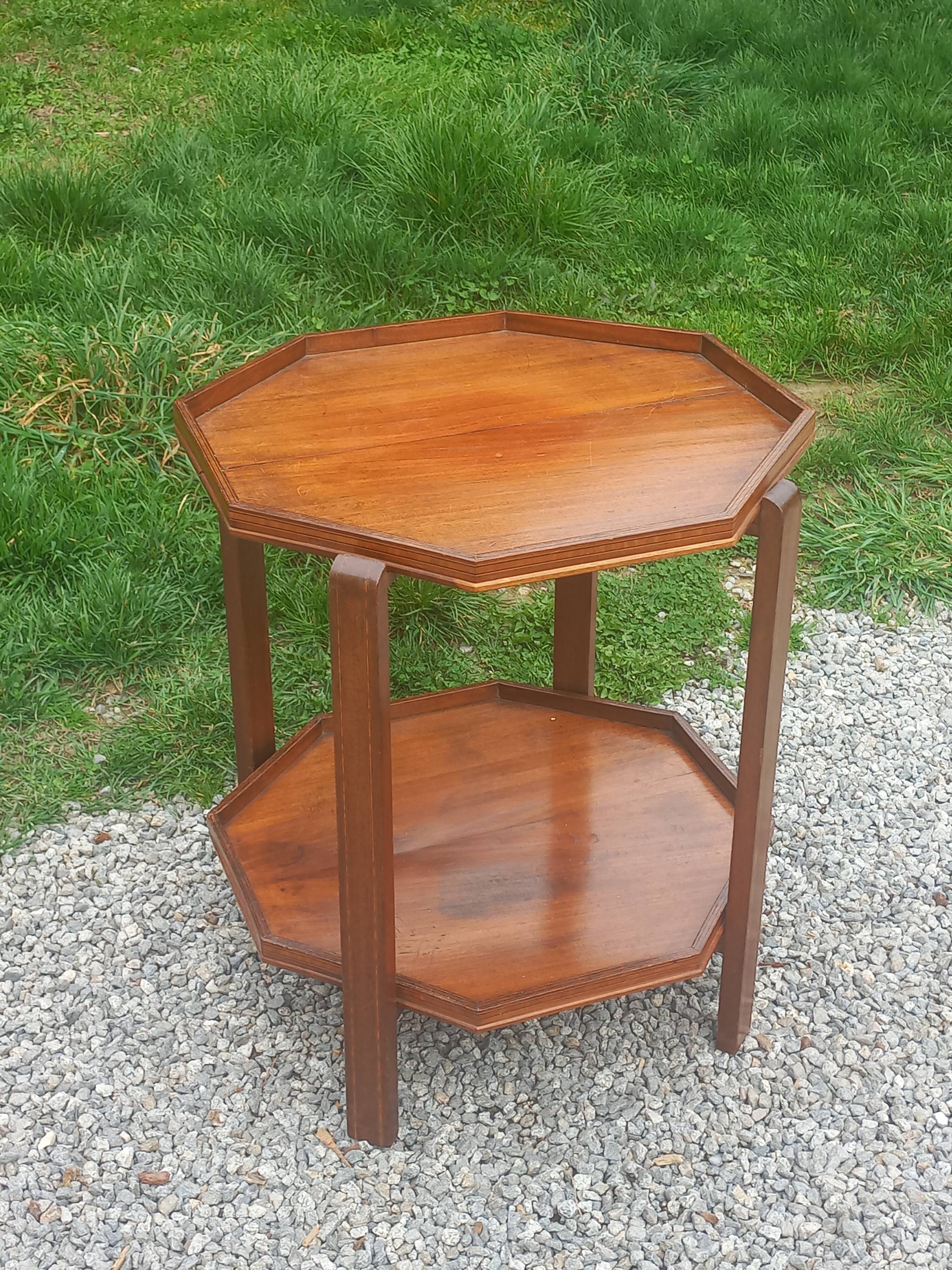 Art Deco folding side table in mahogany with double top marquetry.