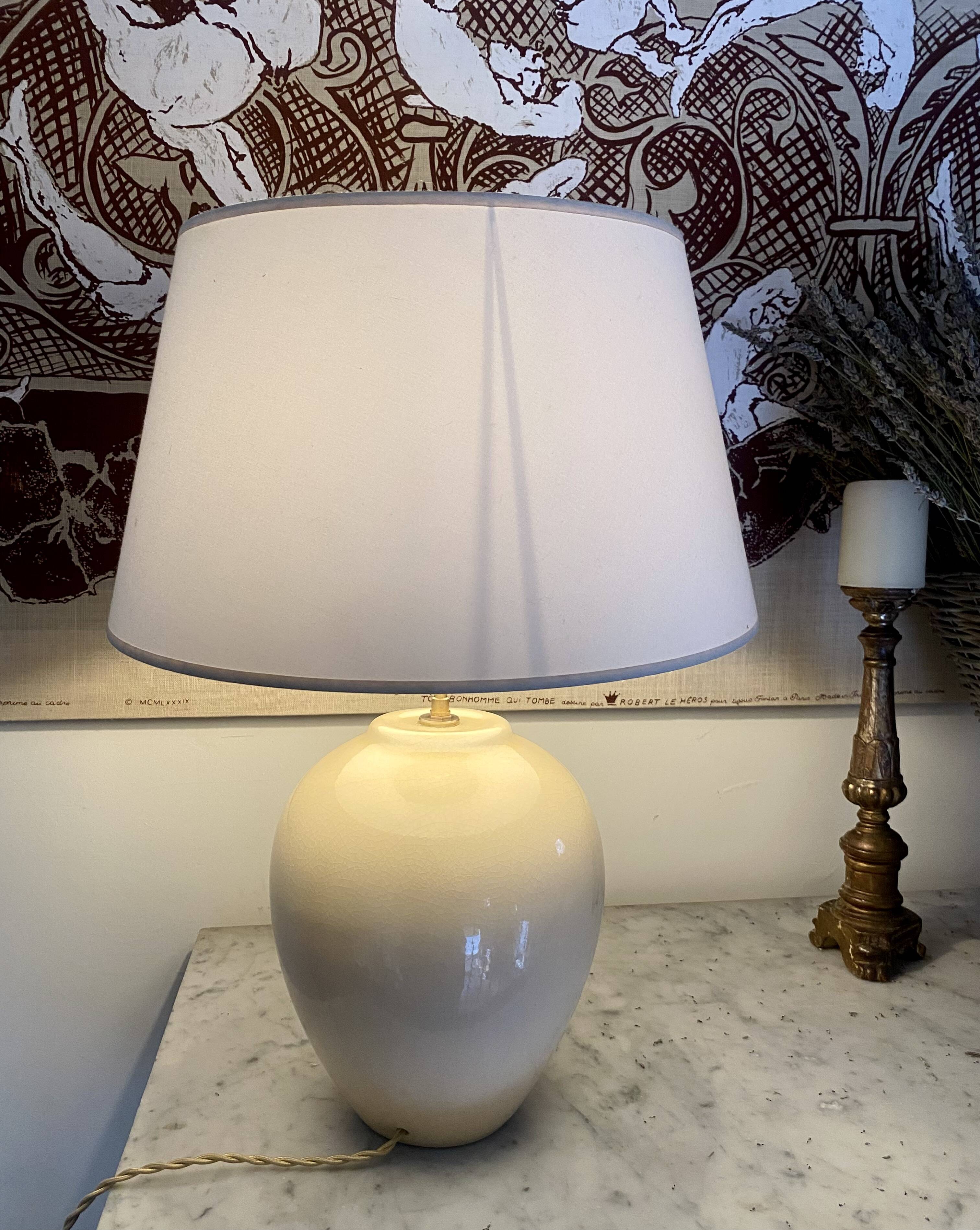Earthenware lamp, fabric cable, fabric lampshade