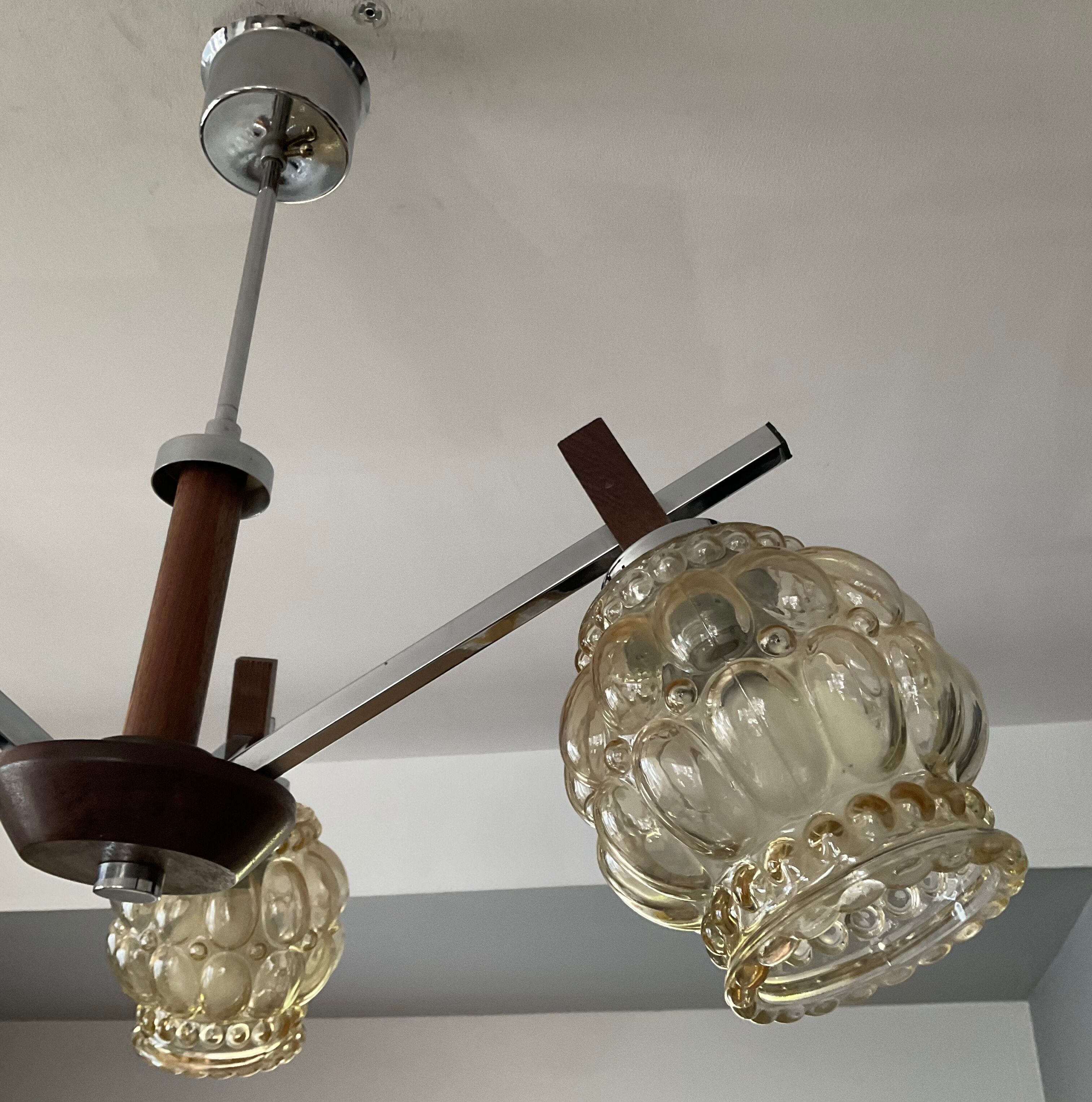 Lustre scandinave années 60 en teck et métal chromé