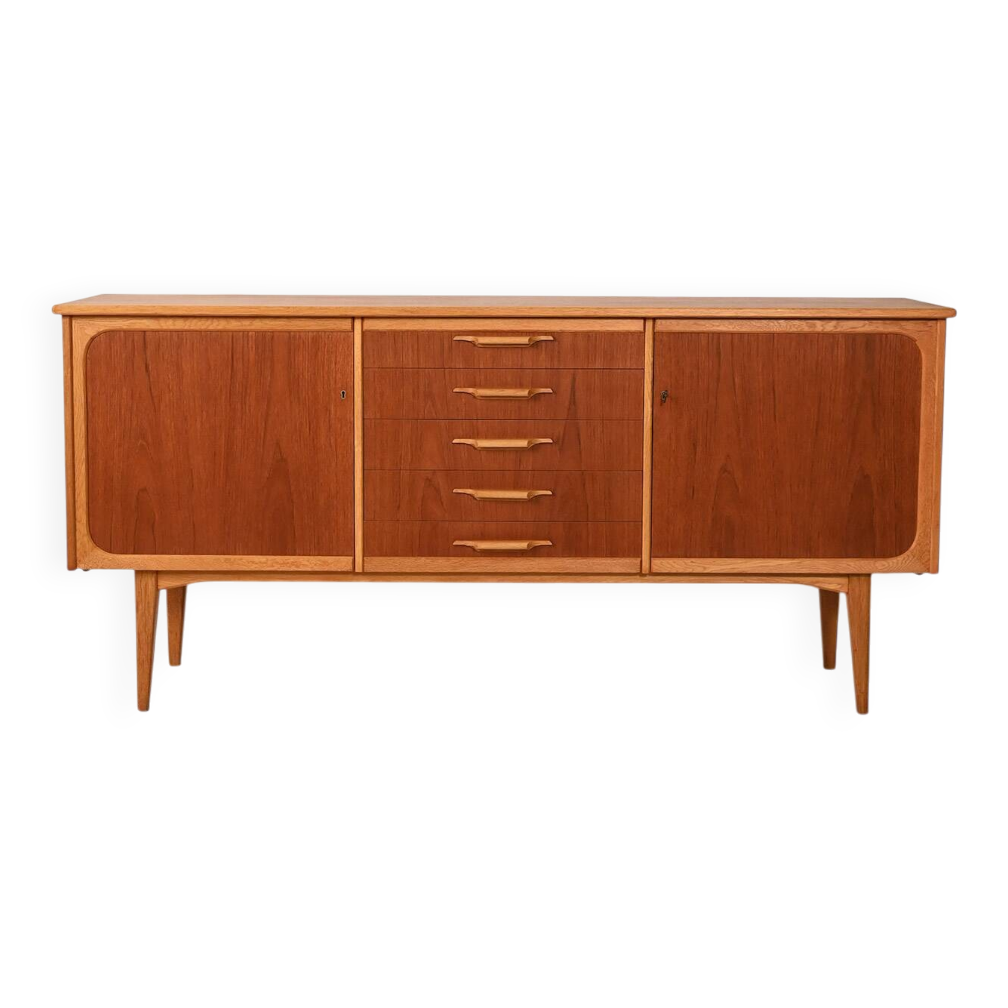 Scandinavian vintage Sideboard in Teak and Oak