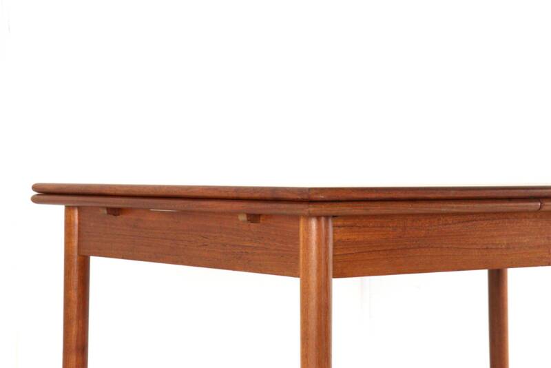 Rectangular Danish Extendable Dining Table 'Ahrus'  mid centuty modern teak