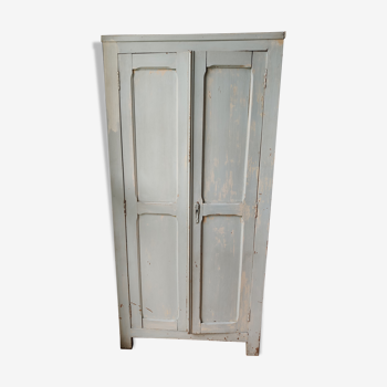 Armoire parisienne