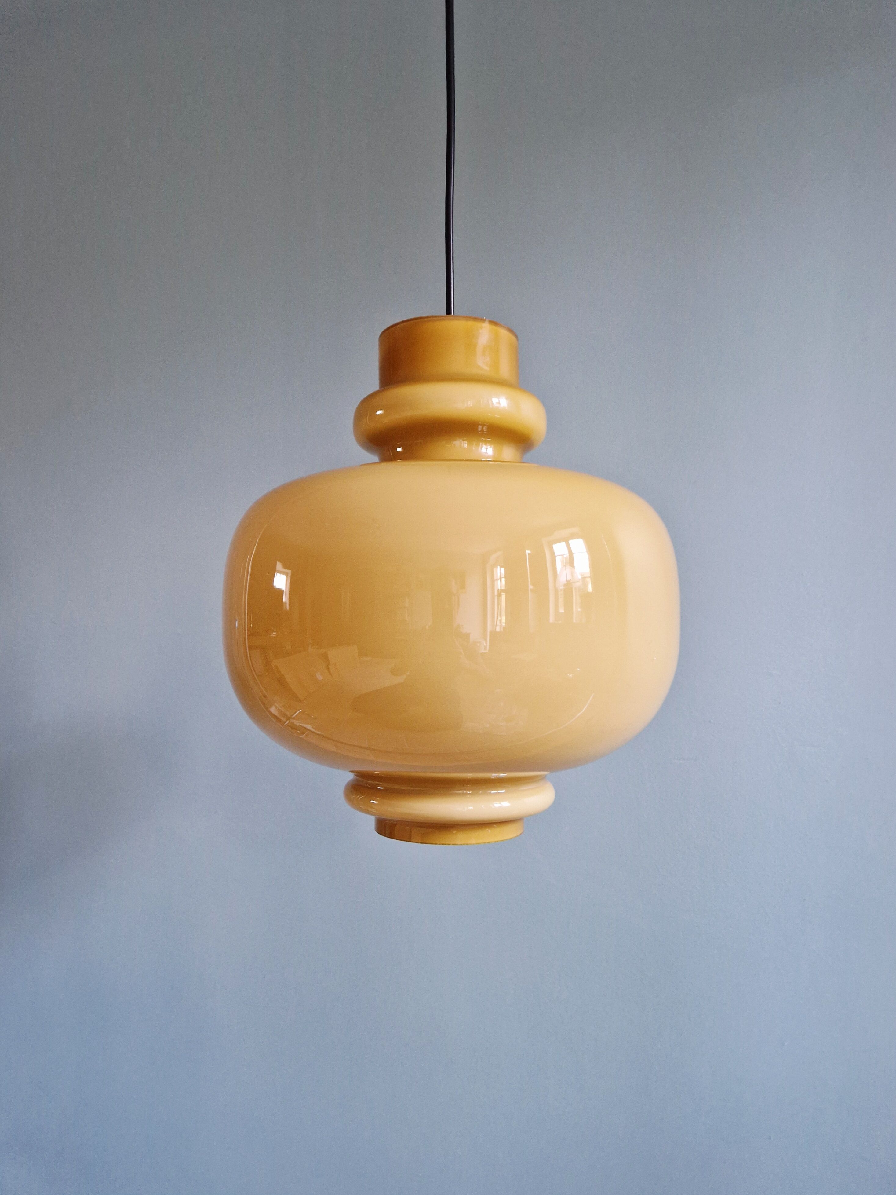 Scandinavian suspension light in mustard opaline, H-A Jakobsson, 1970.
