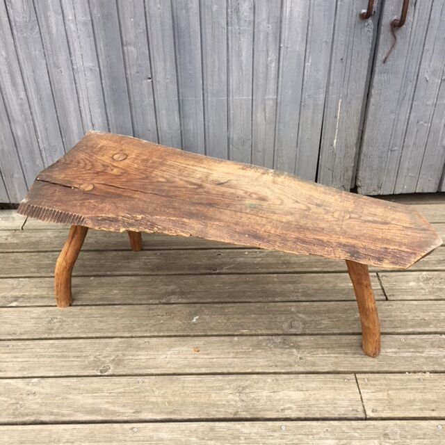 Brutalist bench solid wood tripod