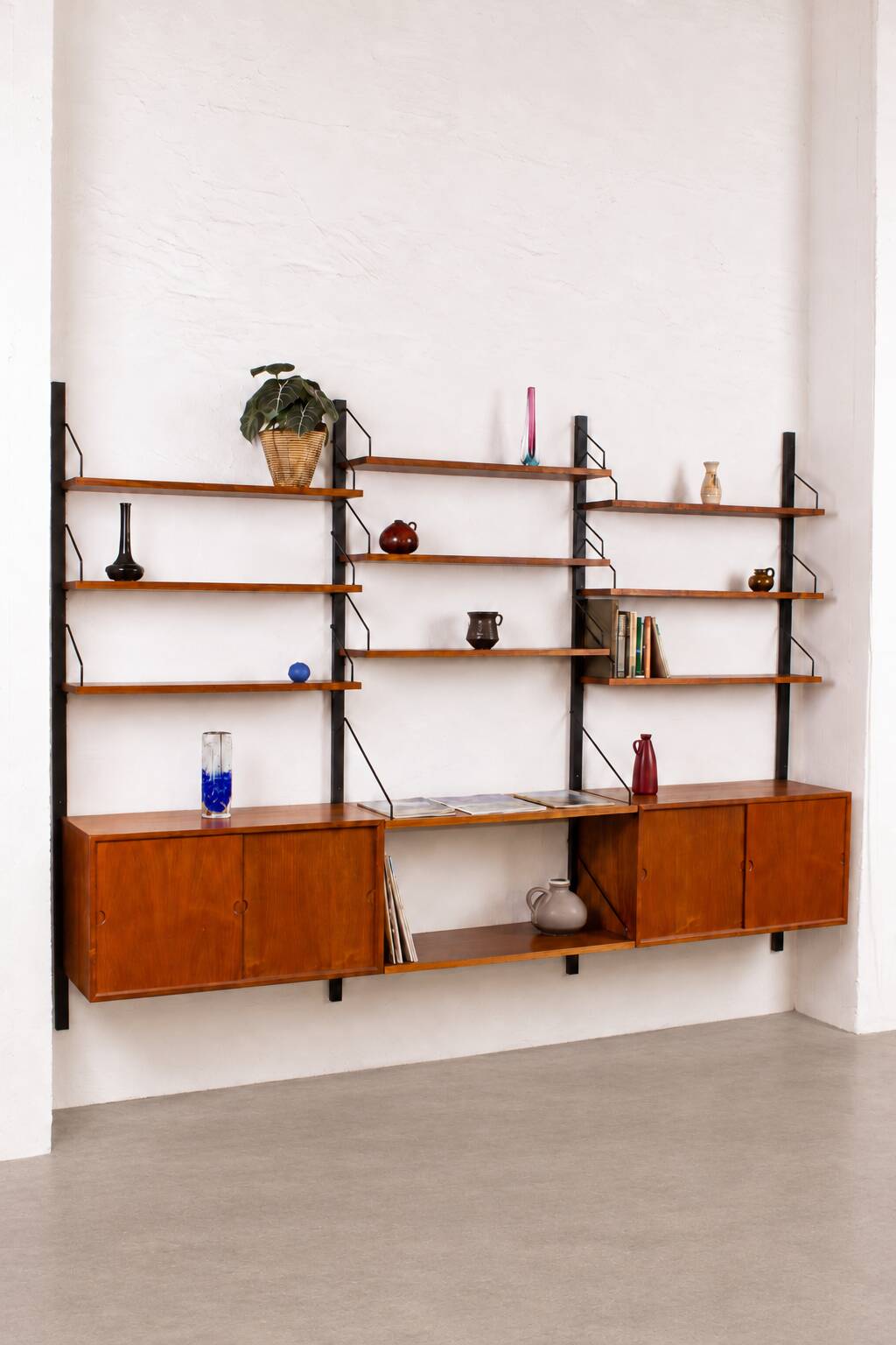 Poul Cadovius Shelving System Cado Royal Vintage Teak 60s