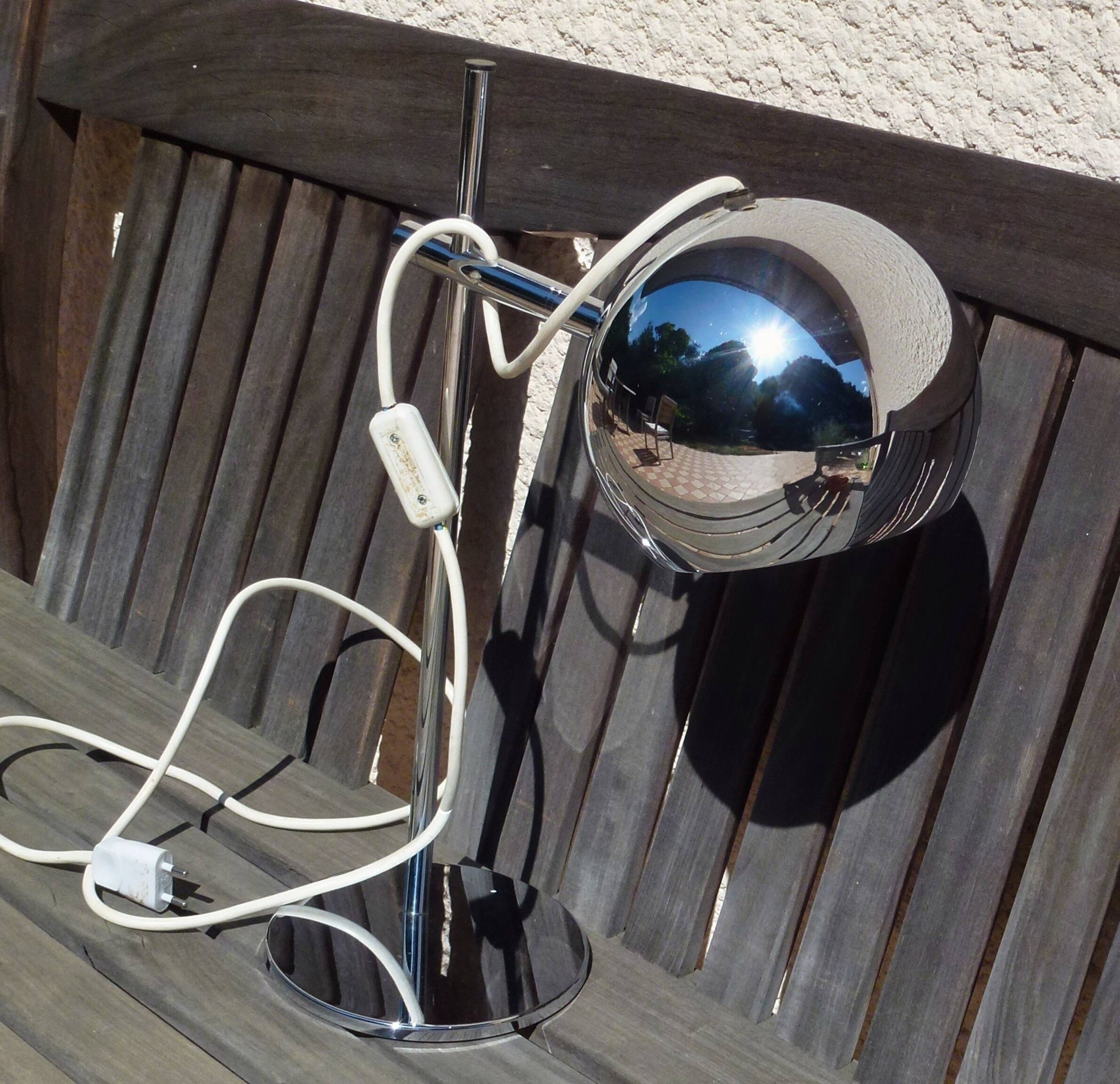 Vintage Space Age / Eyeball desk lamp