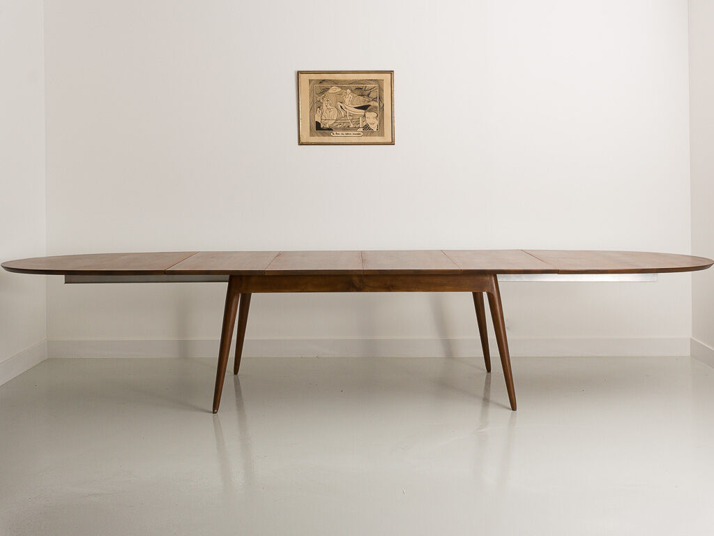 Custom-made solid walnut dining table with 4 extensions, for 6 to 16 people