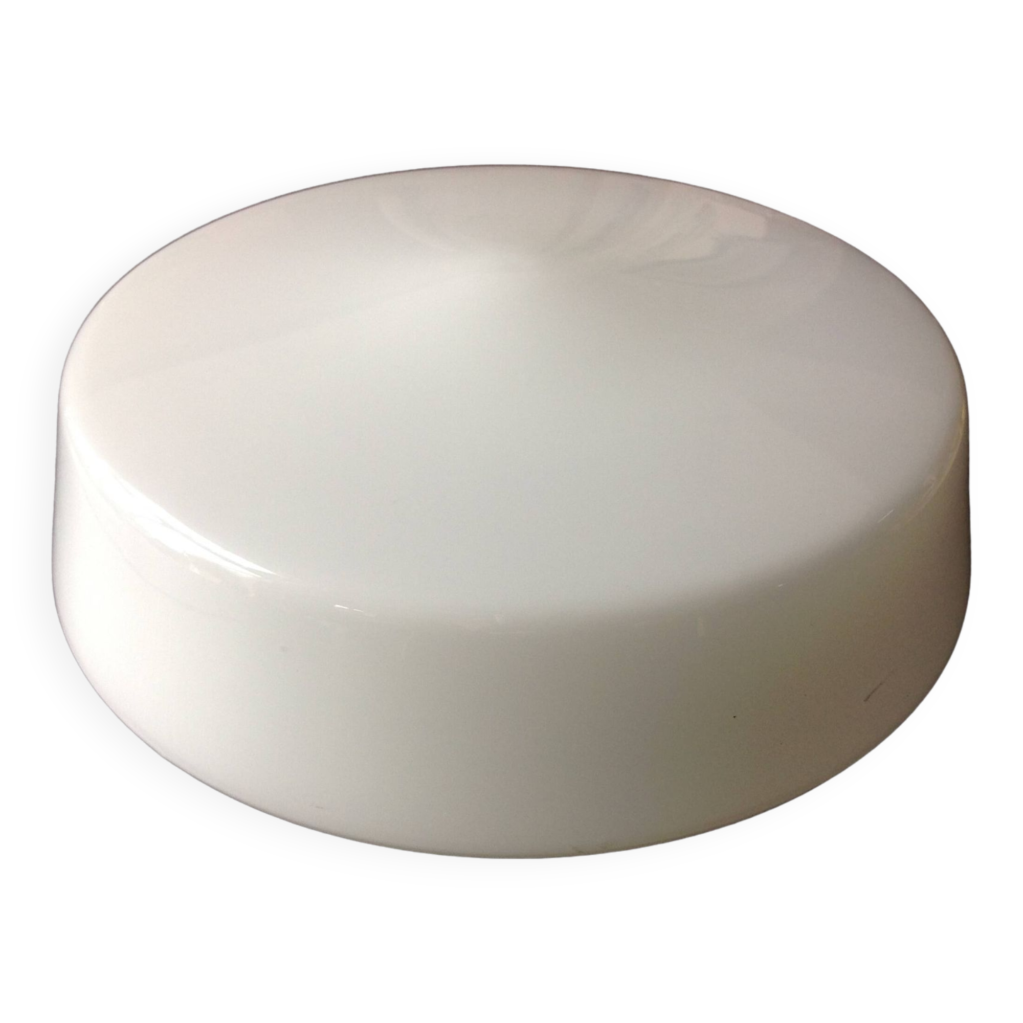 Round ceiling light in white opaline vintage 60s-70s