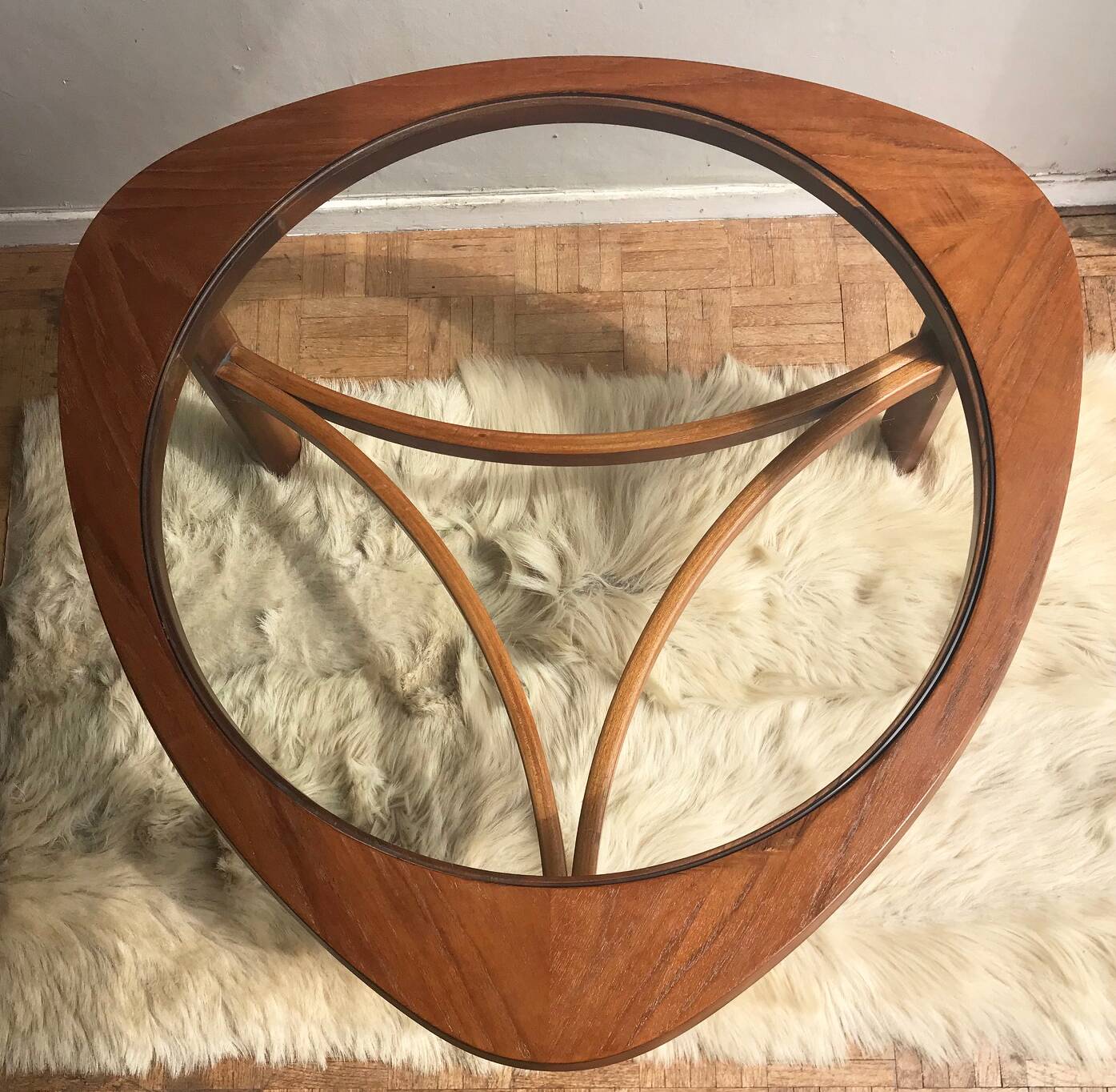 Table basse des éditions Nathan, 1960