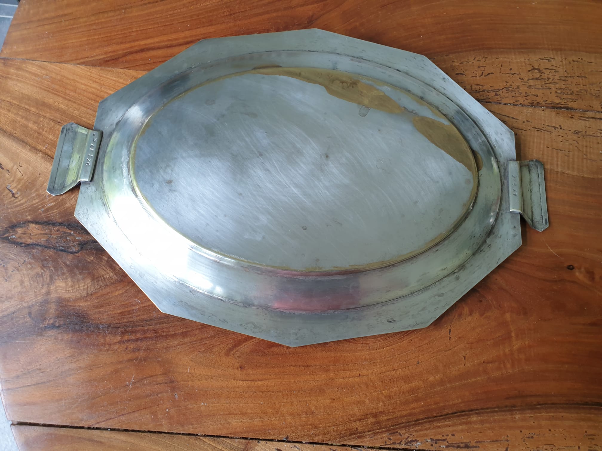 Plat ou plateau en argent